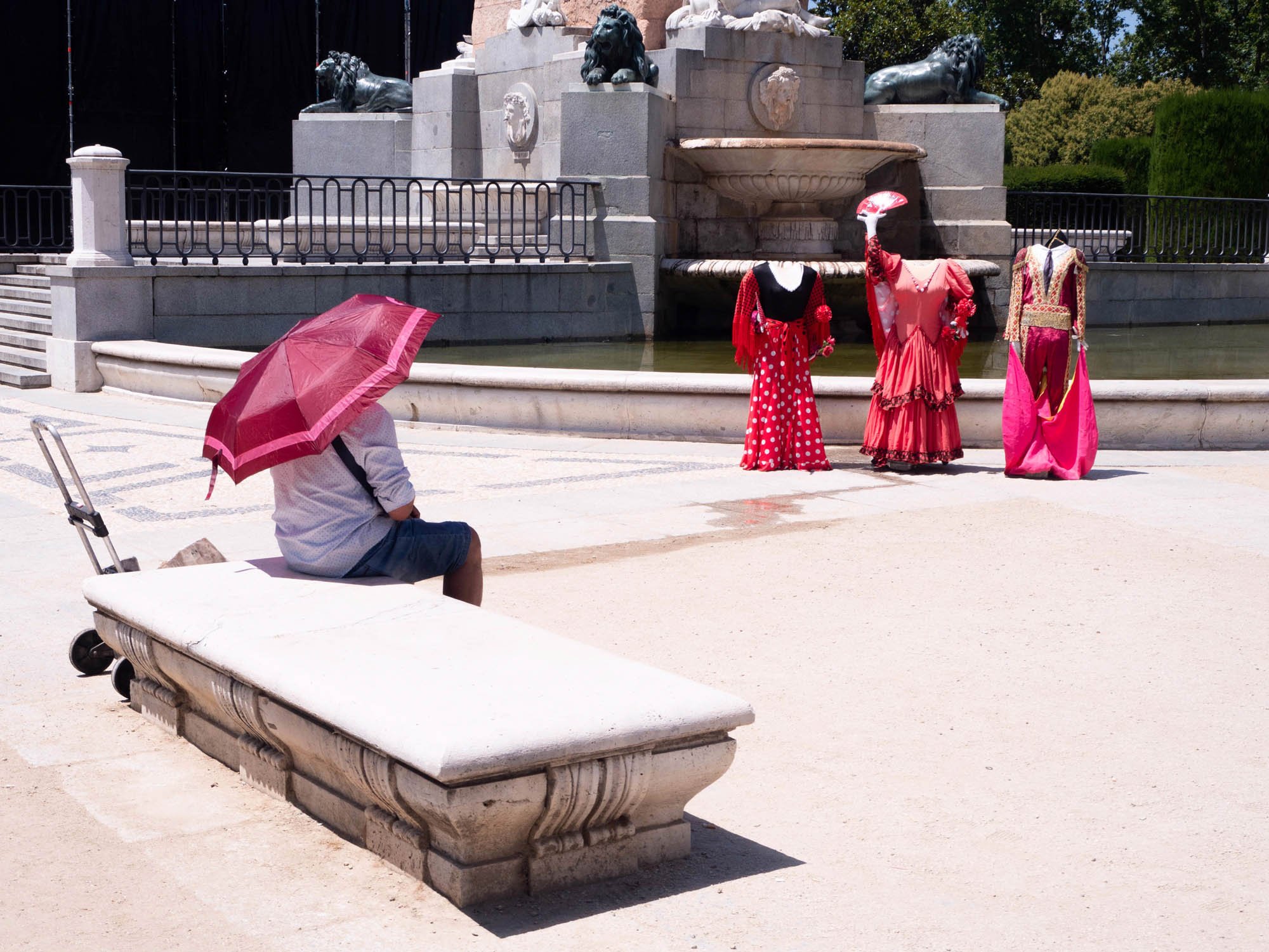 La proyección de las fotos ganadoras de los Premios Espana de Fotografía 2022