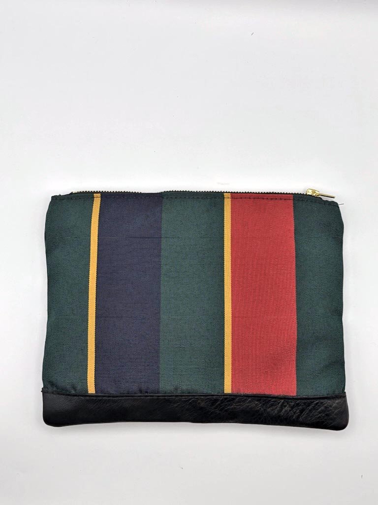 6)Pouch-stripe back .jpg