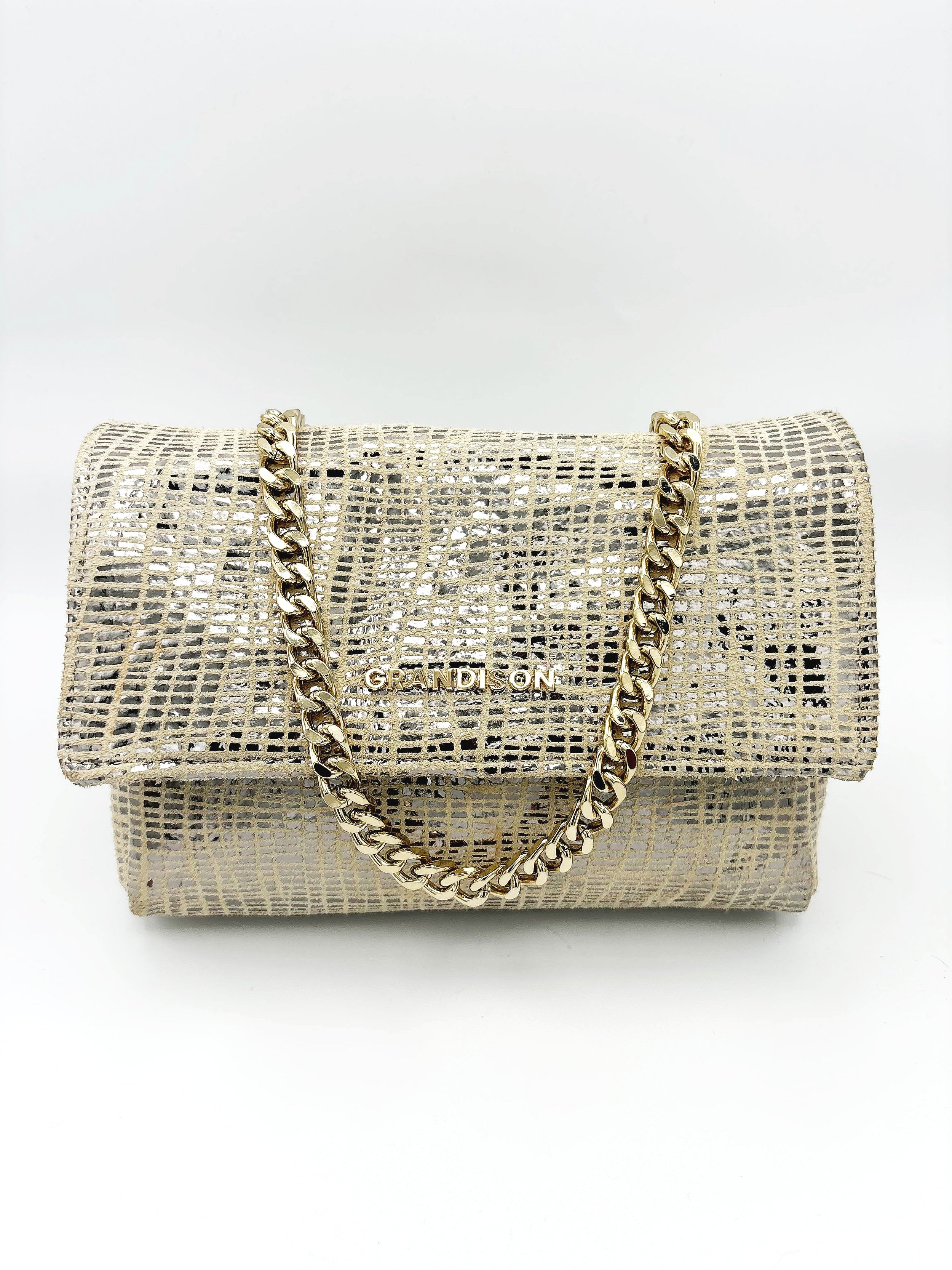 Croc_Silver_Lthr_frnt+_chain+center+copy.jpg