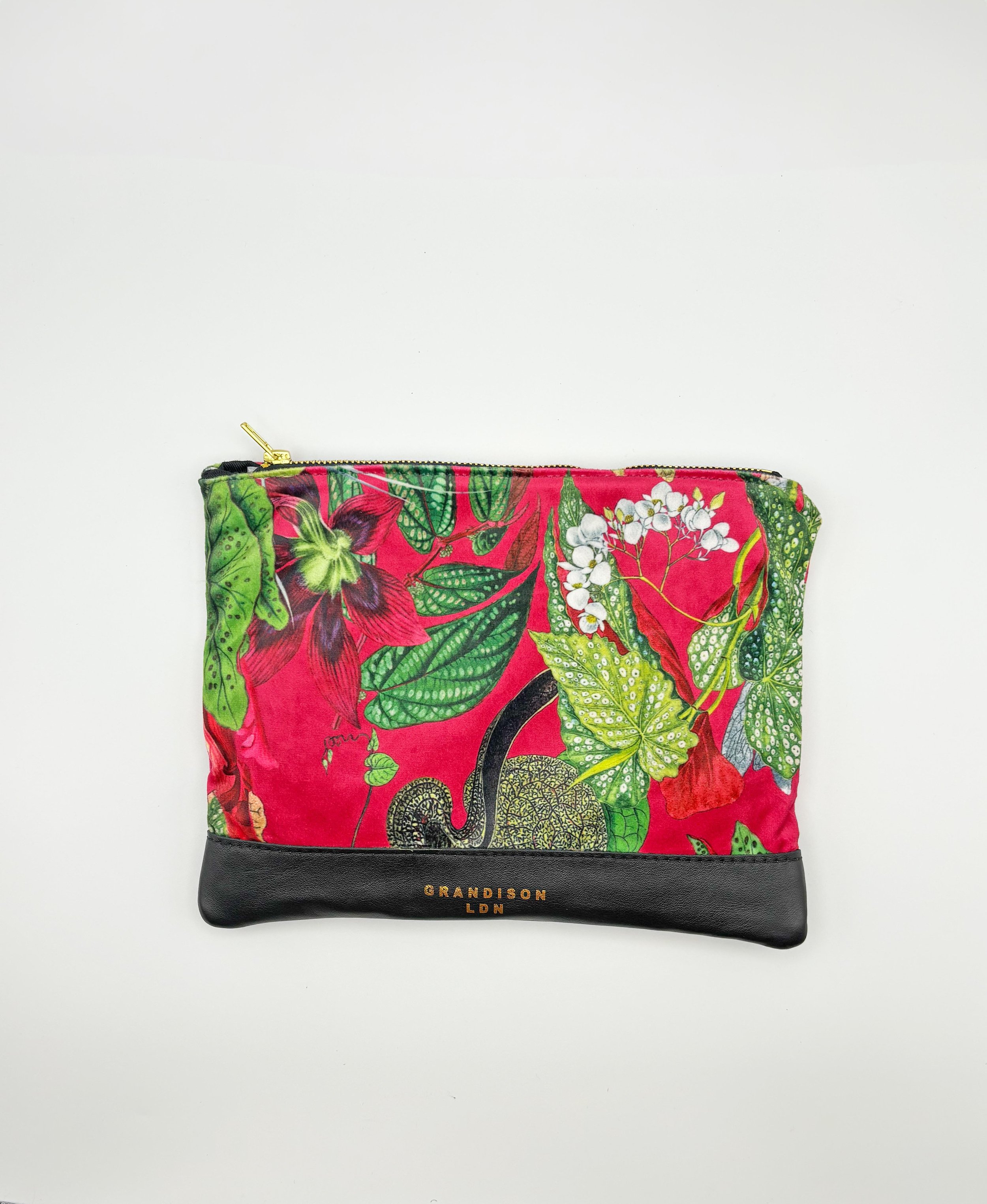 5)Pouch-hot pink frnt2 .jpg