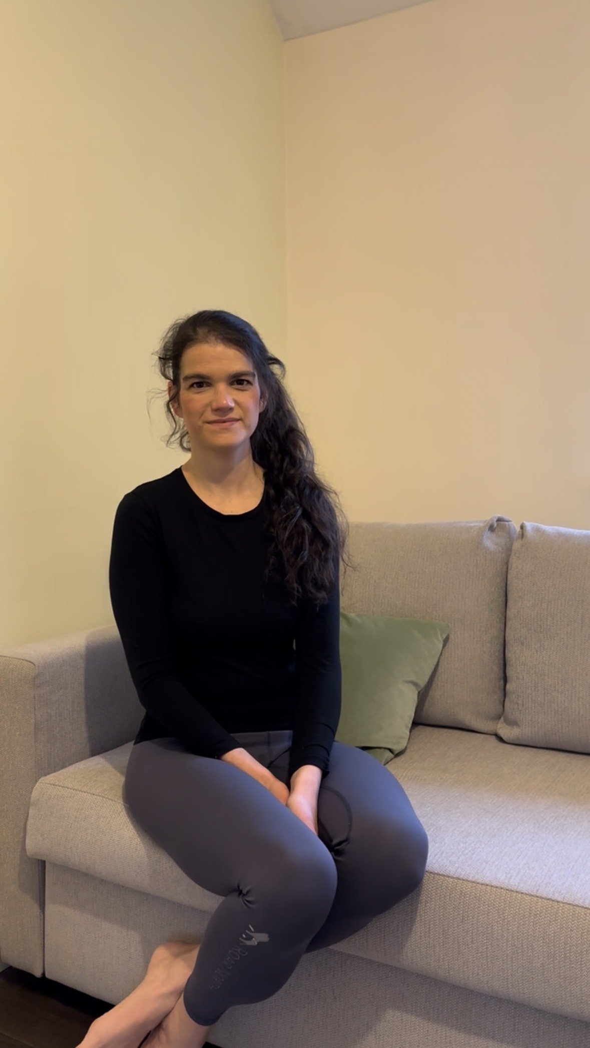 Postnatal education class on posture