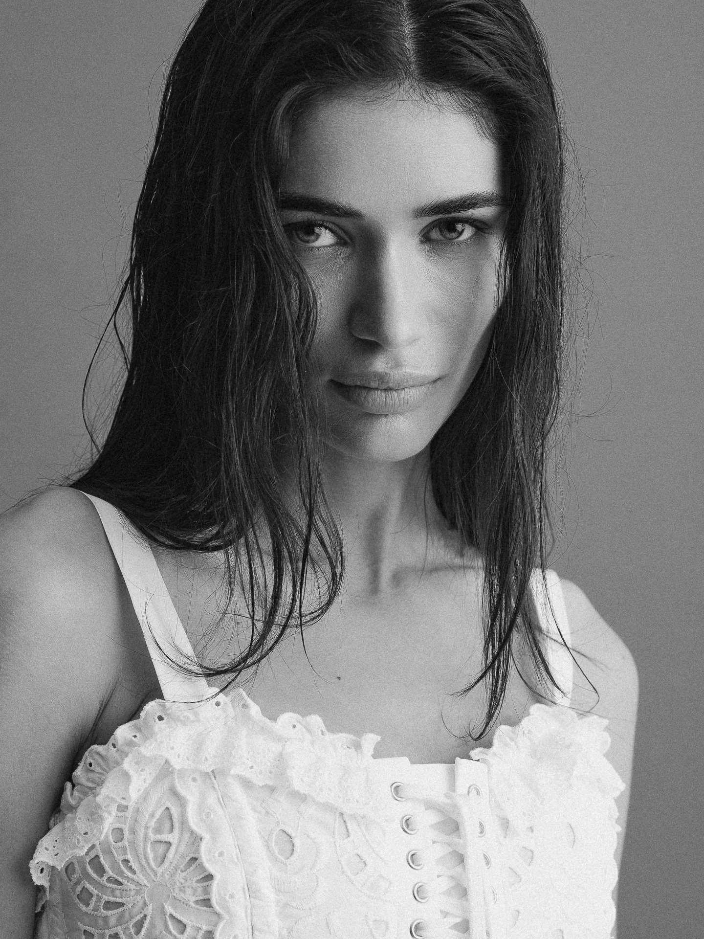 Julia Rodrigo_x_Pablo Rodrigo Studio27008-2.jpg