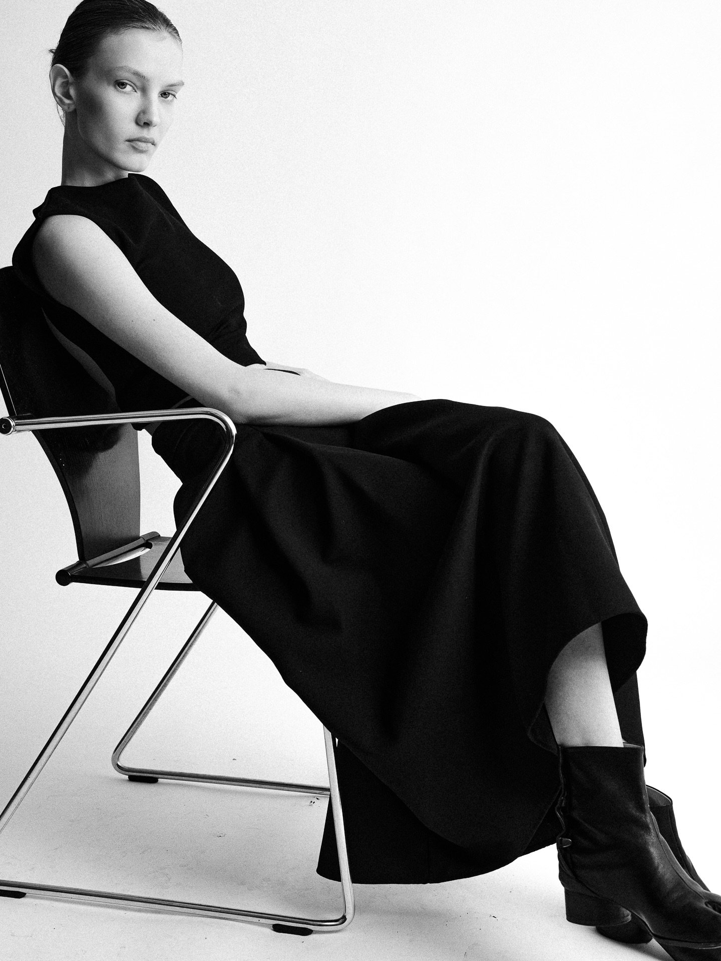 @o.dubitskaya x @unomodels // @fabbrica.milano @suprememgmtparis @chic_management @jeel_mgmt @gosha_g_o_s_h_a 
.
.

.
#modeltest #bookdemodelo #bookprofesional #sesionfotografica #fotografomadrid