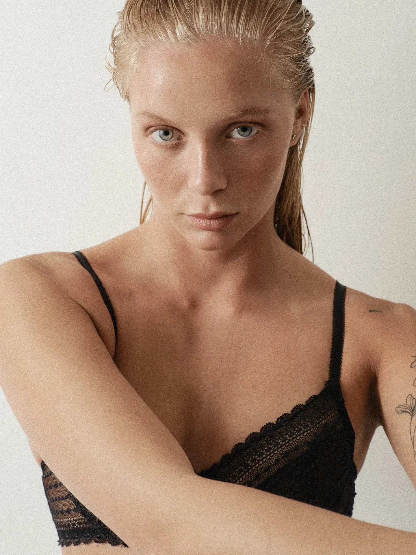 @ariannapzzr
.
.
.
.
.

#modeltest #testdemodelo #bookdefotos #fotografodemoda model