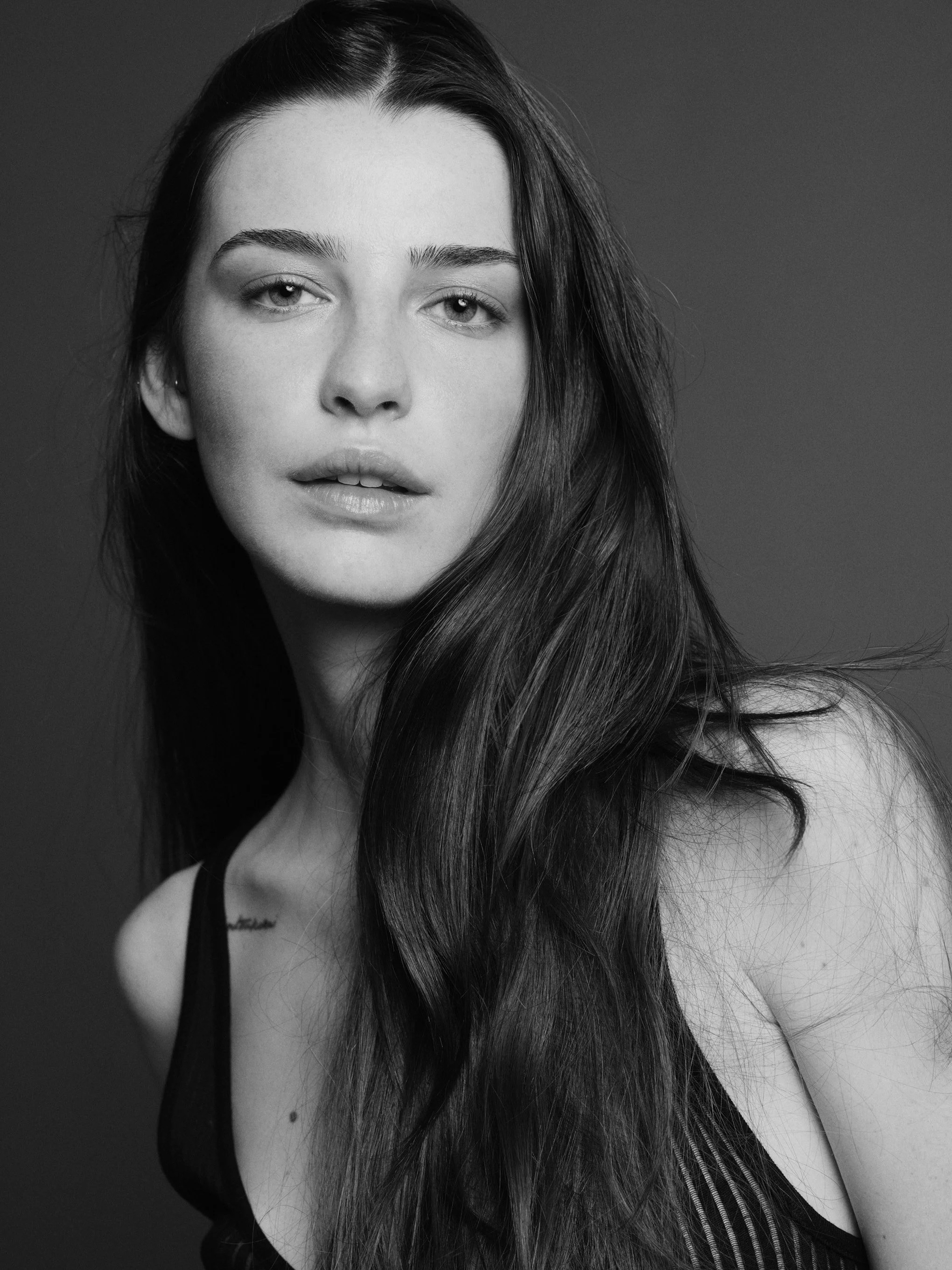 Lucía Valero_x_Pablo Rodrigo Studio40906 1.jpg