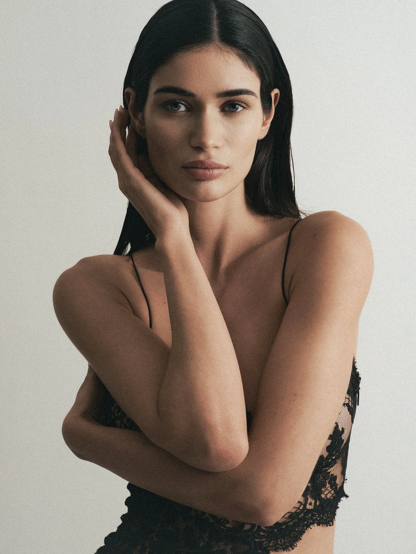 Julia Rodrigo_x_Pablo Rodrigo Studio27193.jpg