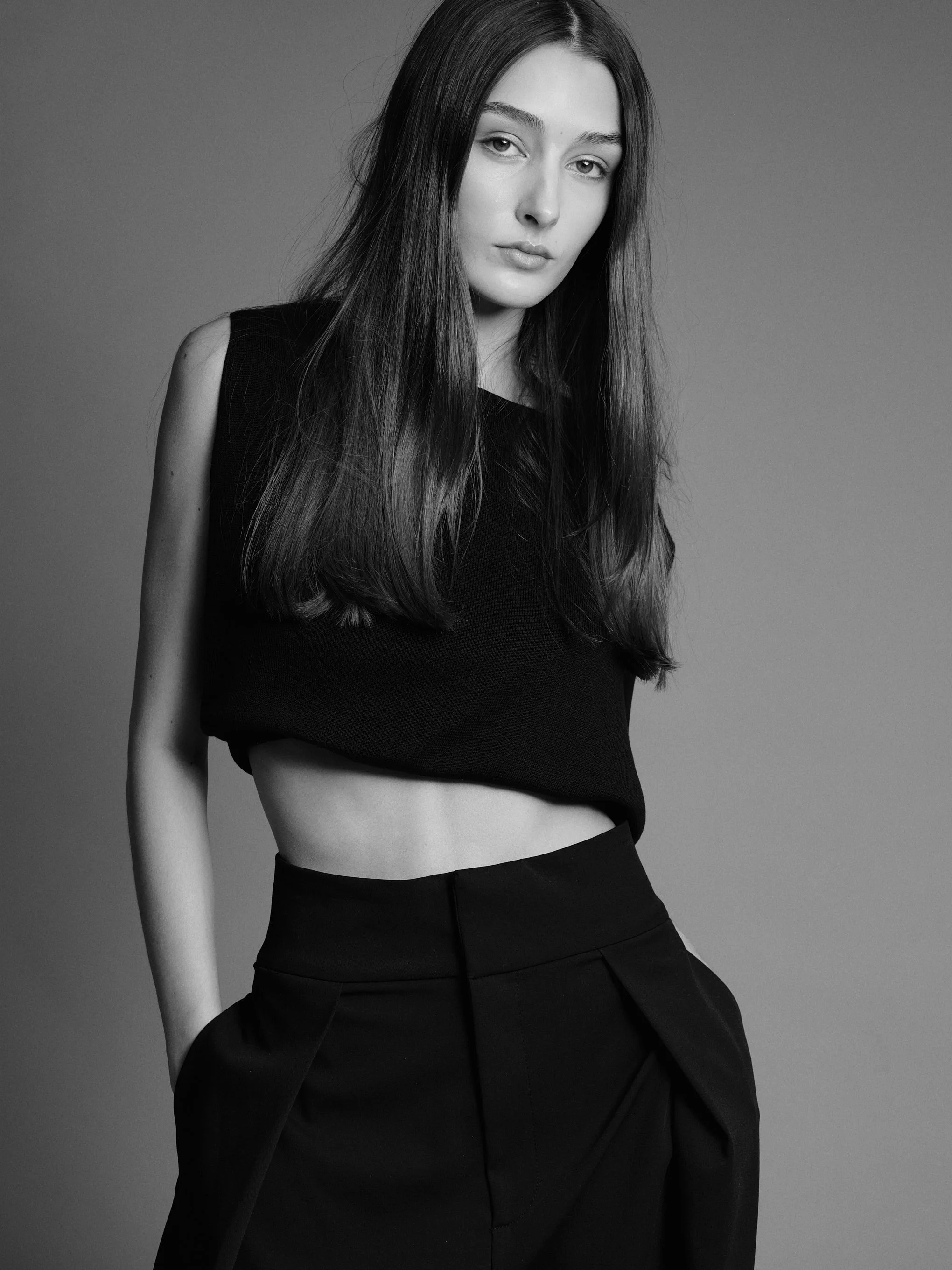 Alicia Sanz II_x_Pablo Rodrigo Studio_1667.jpg