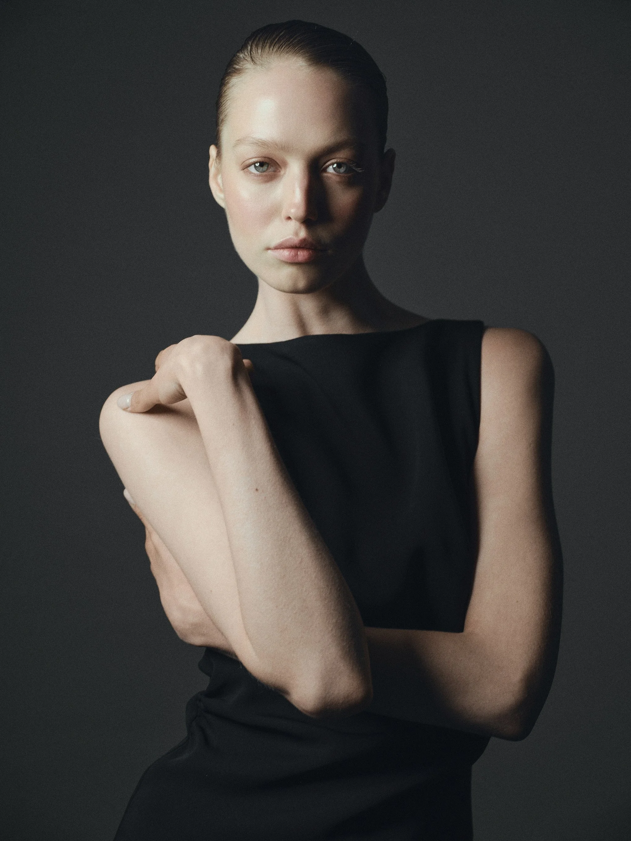 Alika_x_Pablo Rodrigo Studio35532.jpg