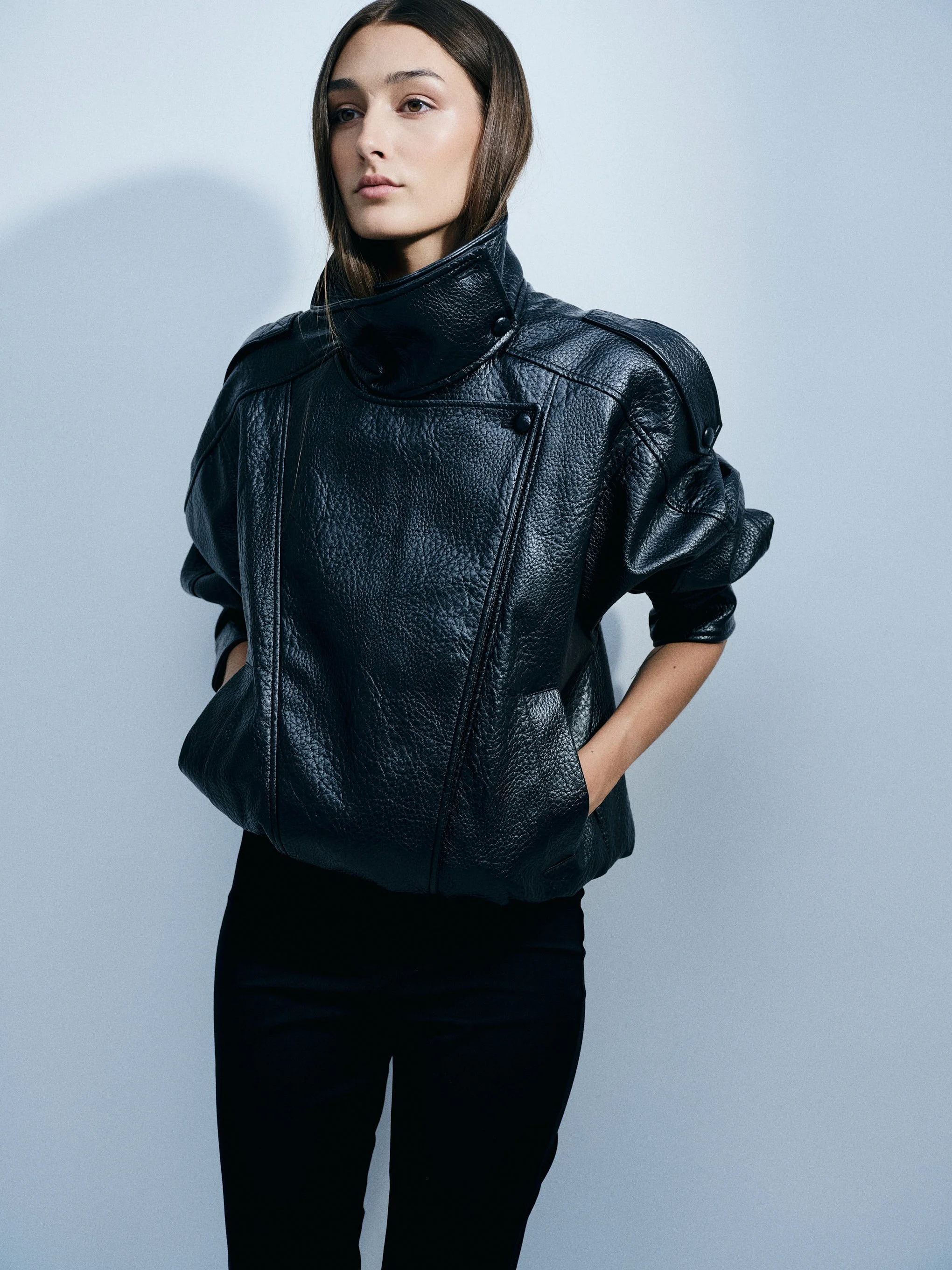 Alicia Sanz II_x_Pablo Rodrigo Studio_2365.jpg
