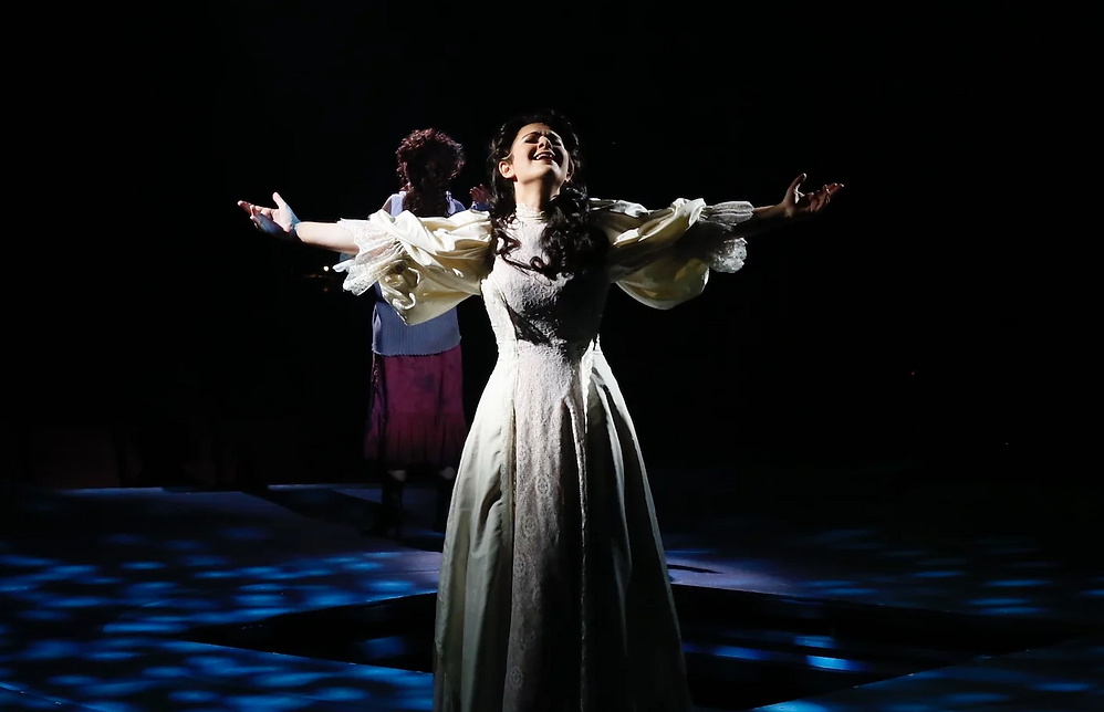 JEKYLL & HYDE (Photo: Paul Lyden)