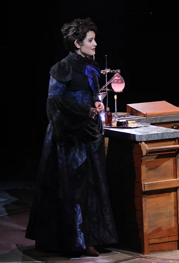 JEKYLL & HYDE (Photo: Paul Lyden)