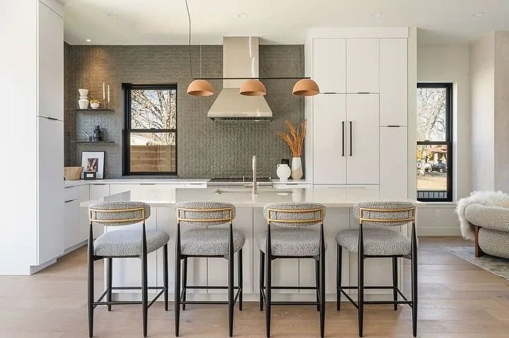 This house is just stunning and it&rsquo;s always a dream to work with you @celesteballerino🤍

Details on this gorgeous home that was JUST LISTED 👇🏼Repost from @celesteballerino
&bull;
JUST LISTED | 3297 Zuni Street
Potter Highlands Historic Distr