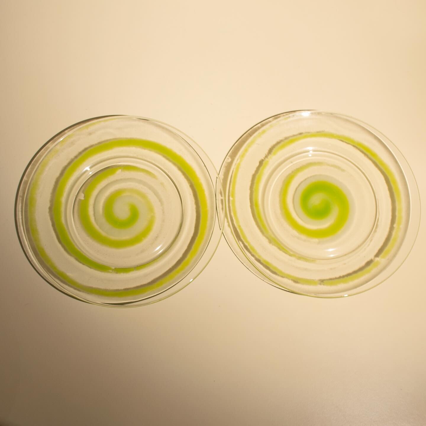 Spiral printed glass dishes. 🌀Spiral pattern varies per dish. Signs of vintage wear consistent with age. 

Three sets of two available 
Set 1: lime green 
Set 2: brown
Set 3: red/orange

$30/set of two

Purchase on our website or dm with email and z