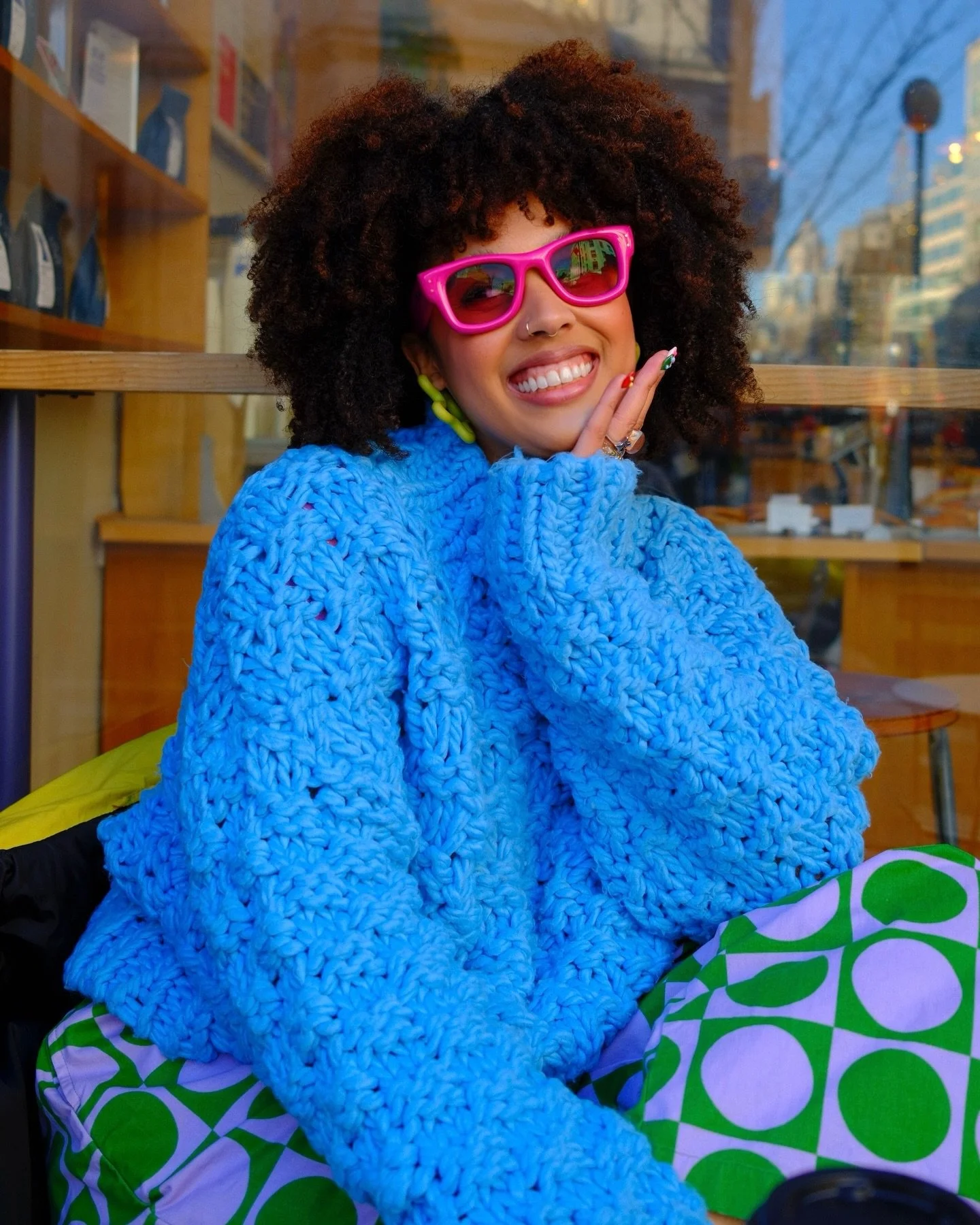decided to match the sky today ⛅️ 🥰 
.
.
jumper: 2nd hand via @ebay_uk 
trousers: @lucyandyak * gifted
jacket: @baumundpferdgarten 
glasses: @rayban with @transitionslenses * gifted
earrings: @kalei____