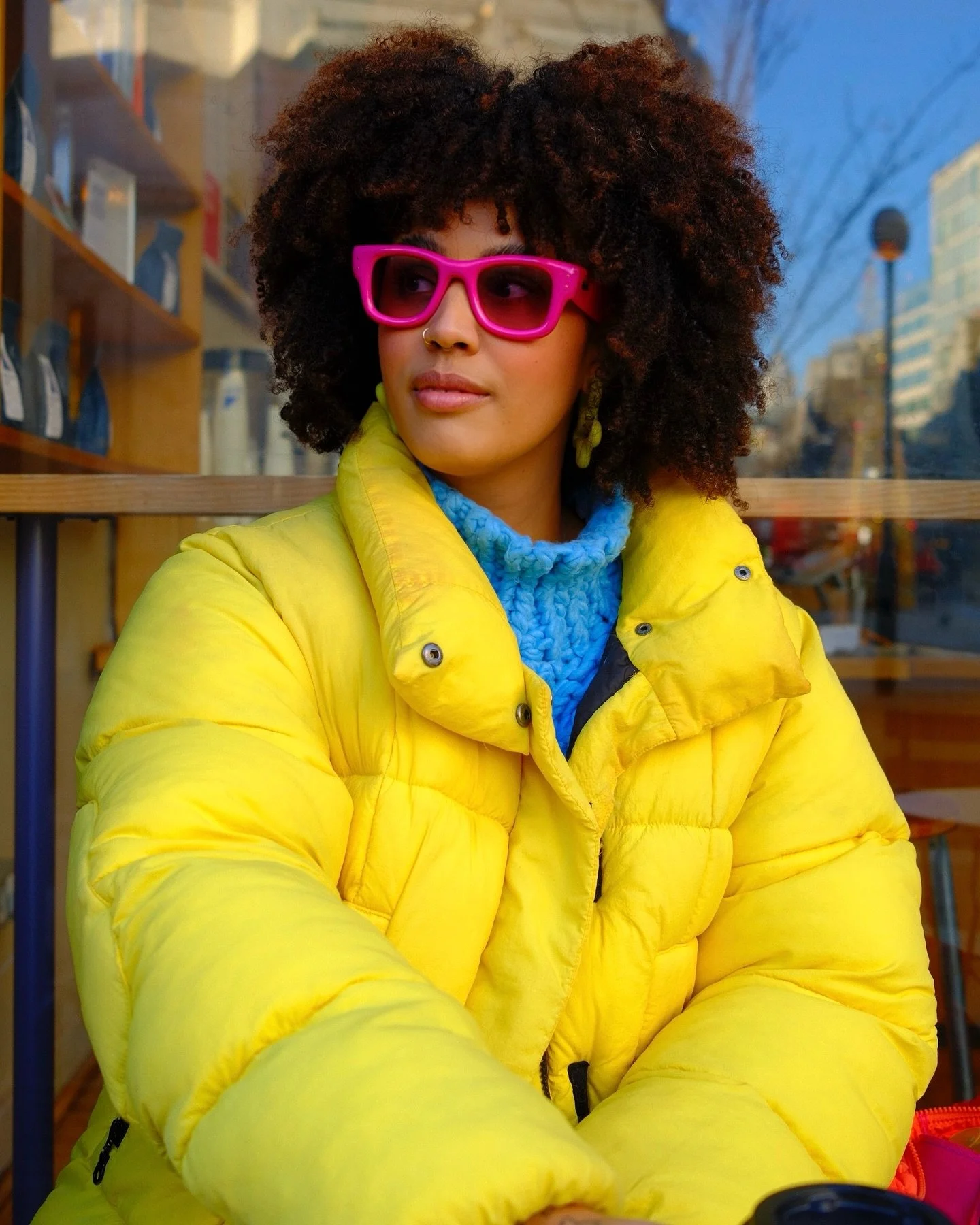 decided to match the sky today ⛅️ 🥰 
.
.
jumper: 2nd hand via @ebay_uk 
trousers: @lucyandyak * gifted
jacket: @baumundpferdgarten 
glasses: @rayban with @transitionslenses * gifted
earrings: @kalei____ 
#dopaminedressing #colourfulstyle #colourfulf