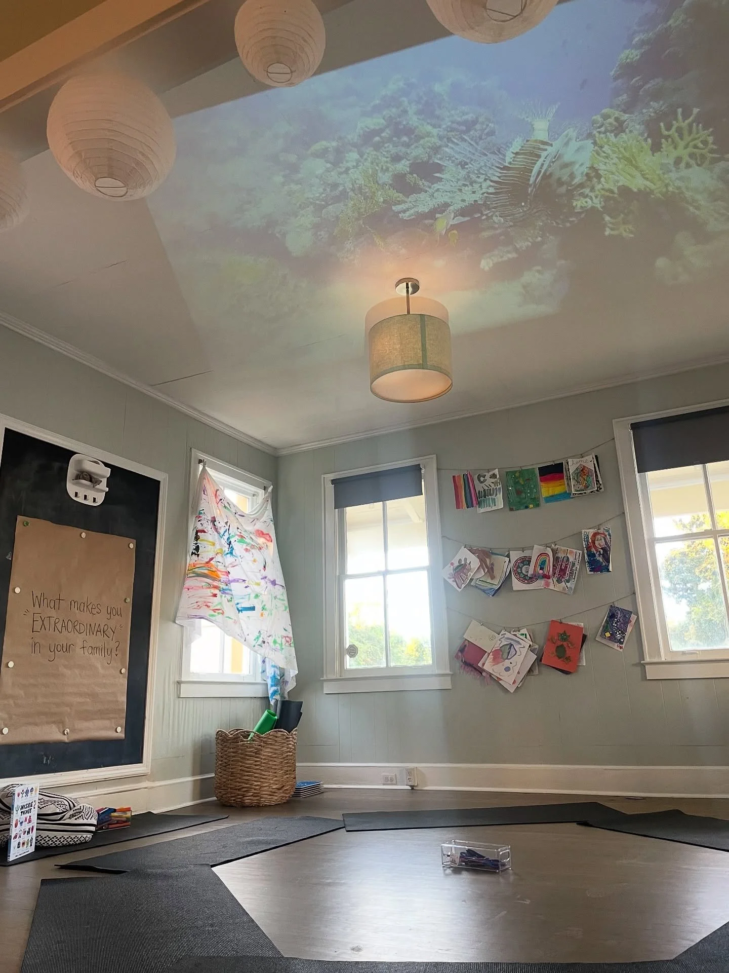 One of my favorite things about our studio is how it becomes exactly what we need, exactly when we need it. ✨💫

🧘🏼&zwj;♀️ Some days it&rsquo;s a yoga studio &mdash; quiet, grounding, full of breath and mindful movement 
🎨 Other days it&rsquo;s an