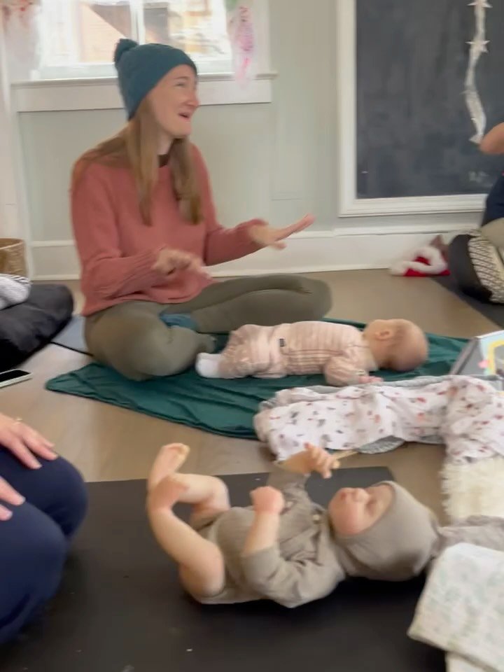 Our first Tummy Time Club was so special 🥹👶🏼🥰

We practiced strategies that honor each baby&rsquo;s pace and individuality while connecting with professionals and other parents in a safe &amp; cozy environment. This isn&rsquo;t your average tummy