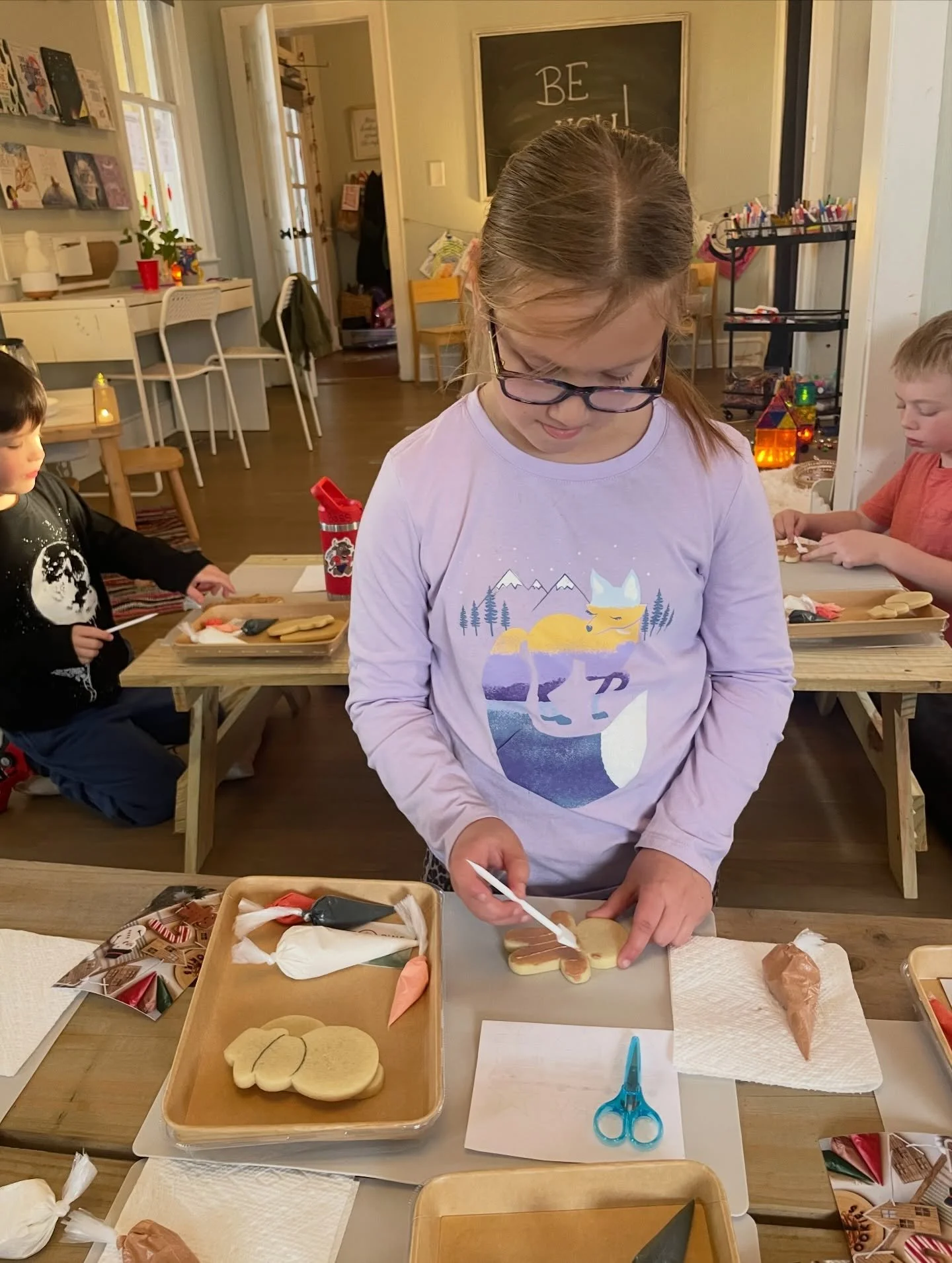 We hosted FOUR sold out Cookie Decorating Workshops with Sweet Pine Cookies @sweetpinecookies this holiday season and we are already looking forward to the next time we can do this again! Valentine&rsquo;s Day, maybe?! 💝🍪 

We had so much fun learn