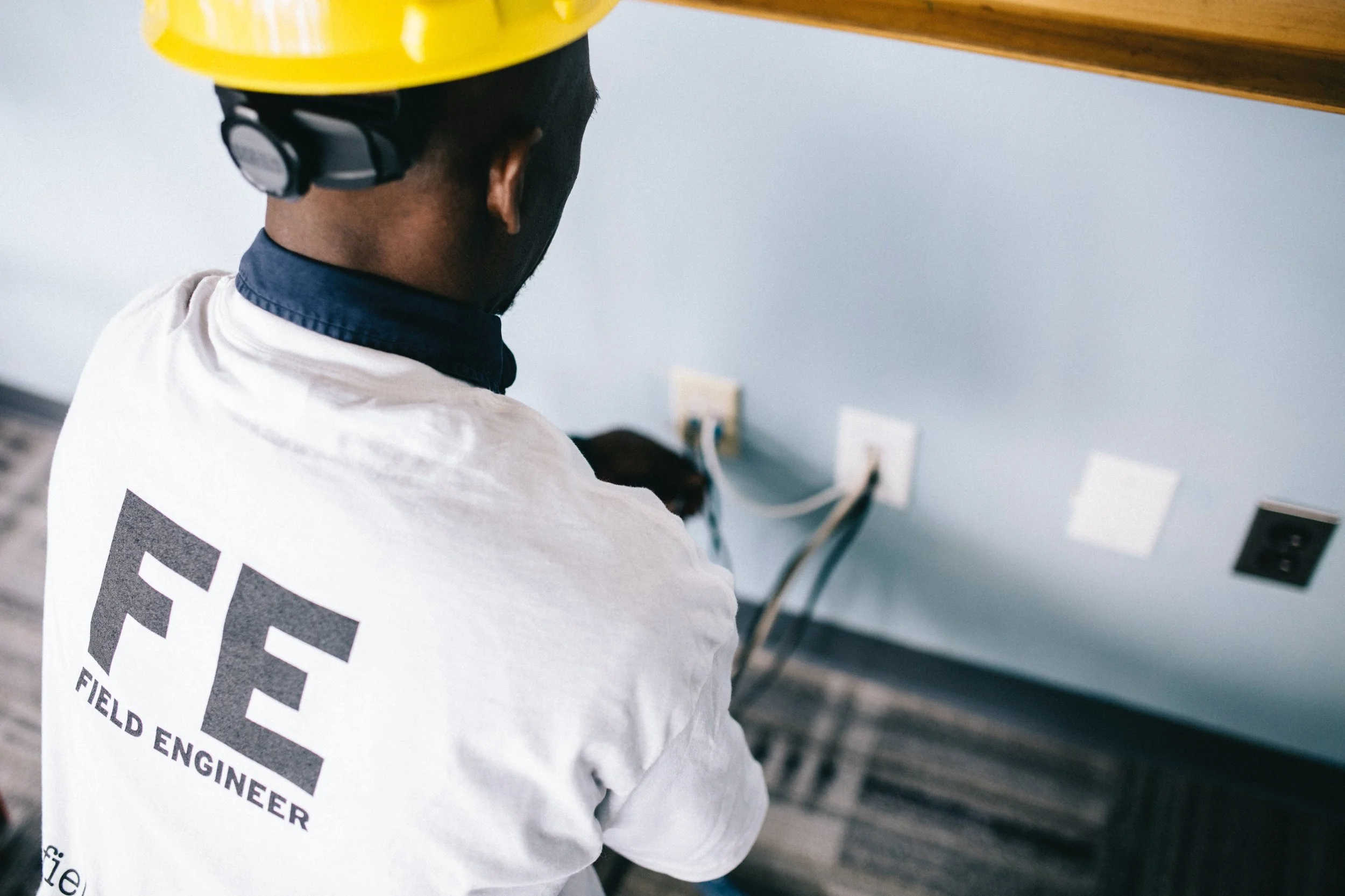 forrestor-electrical-contractors-engineer-1.jpg