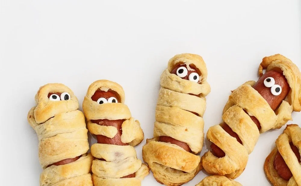 Mummy Dogs Halloween Treats