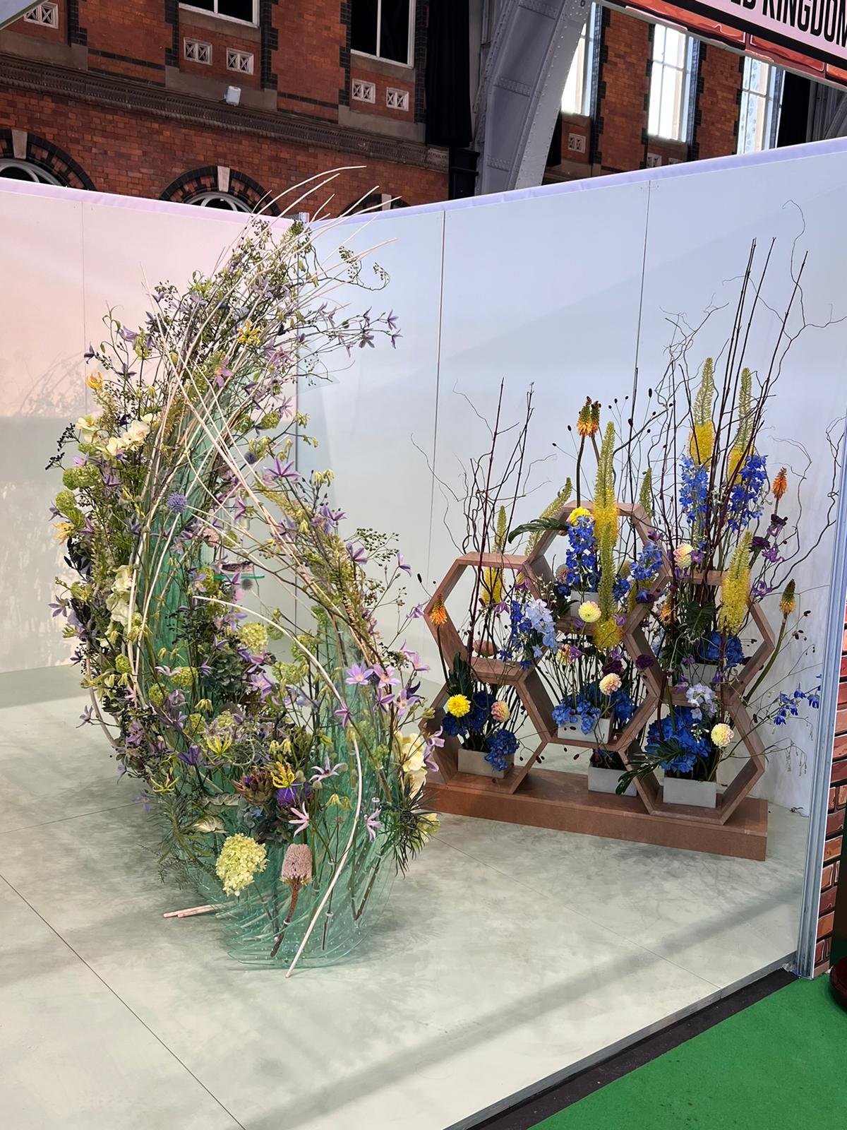 Lizzie newcombe flower designs at the 2023 Interfloral World Cup.jpeg