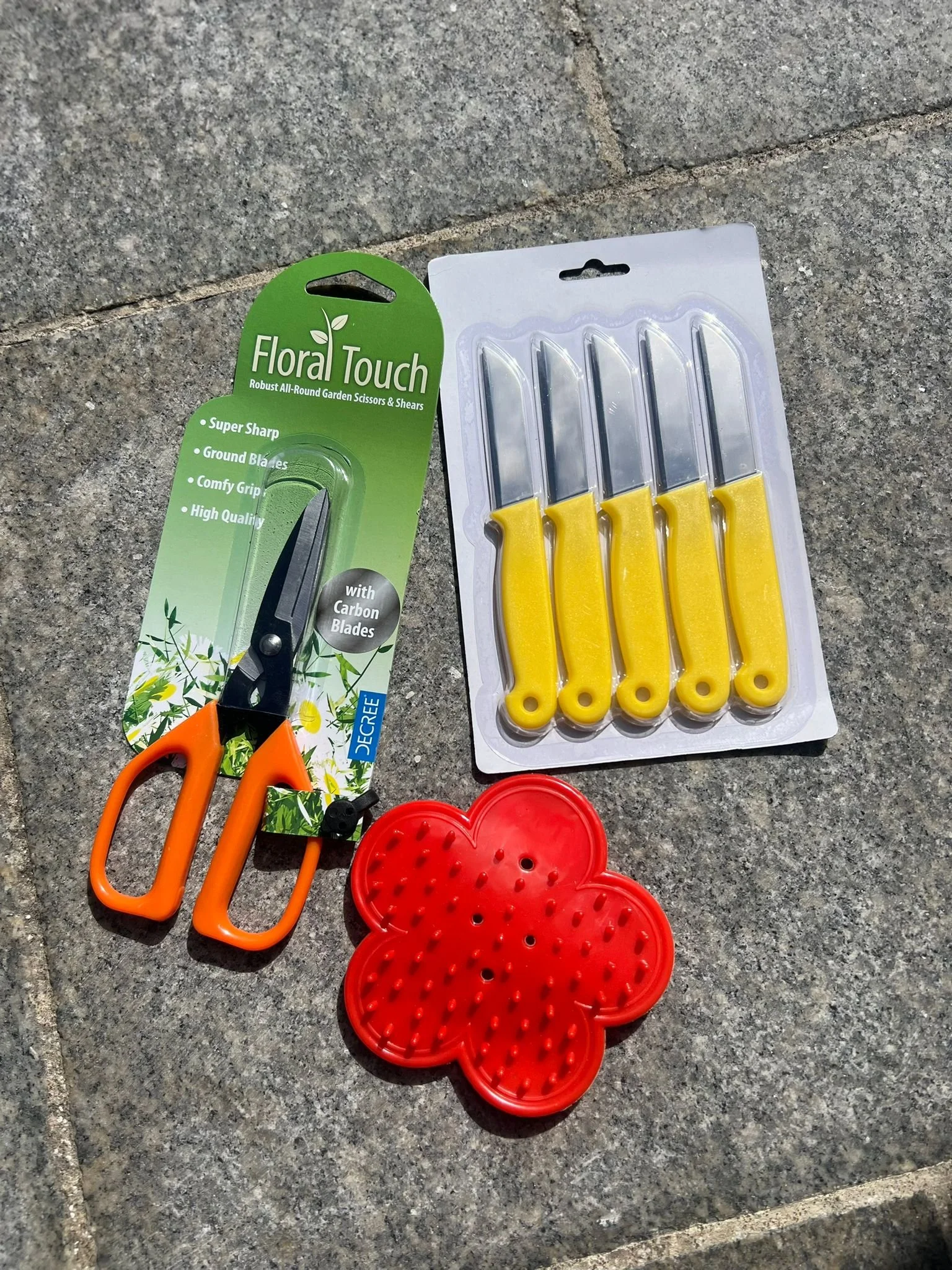 OASIS® Stem Stripper - Hand Tool For Stripping Flower Stems & Wires