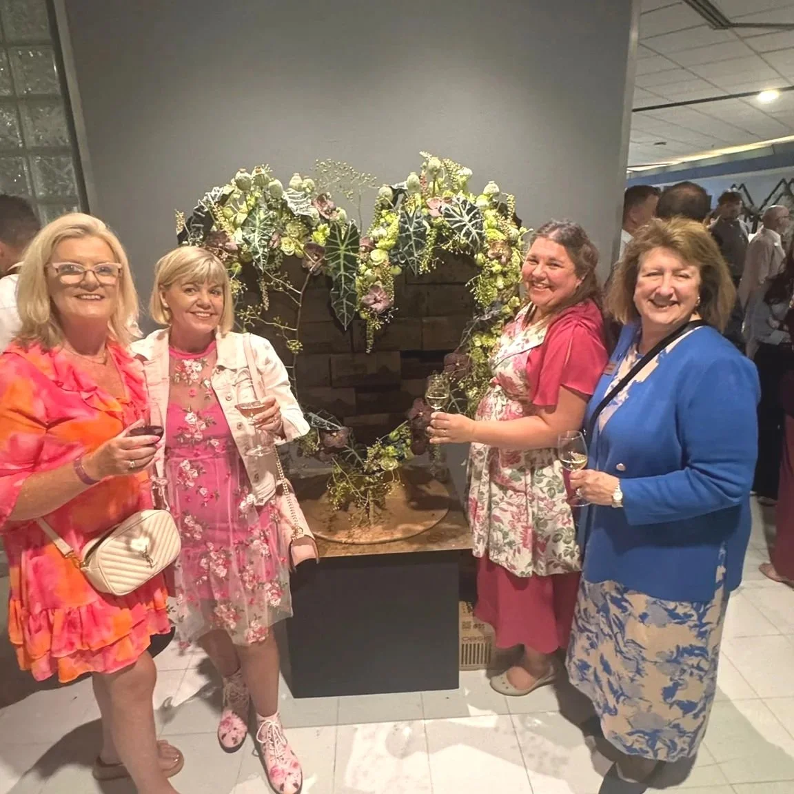 Janette+and+Deirdre+from+Kays+flower+school+with+Intrigue+design+Sarah+Campbell+and+Robin+Kilbride+from+Oasis+Floral+Products.jpg