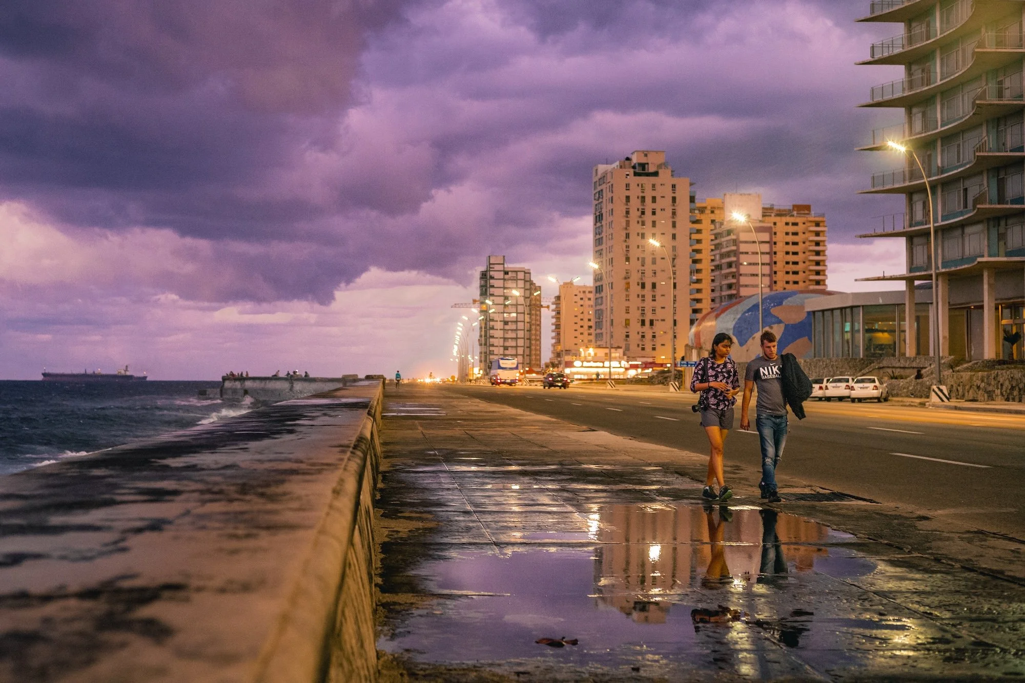 L1006735-2.jpg