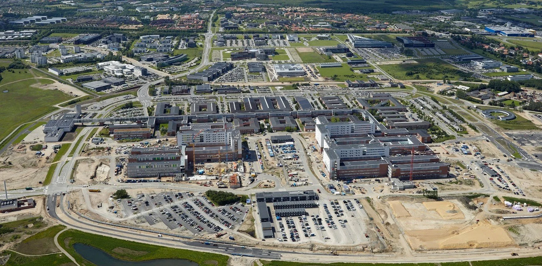 AUH hospital.jpg