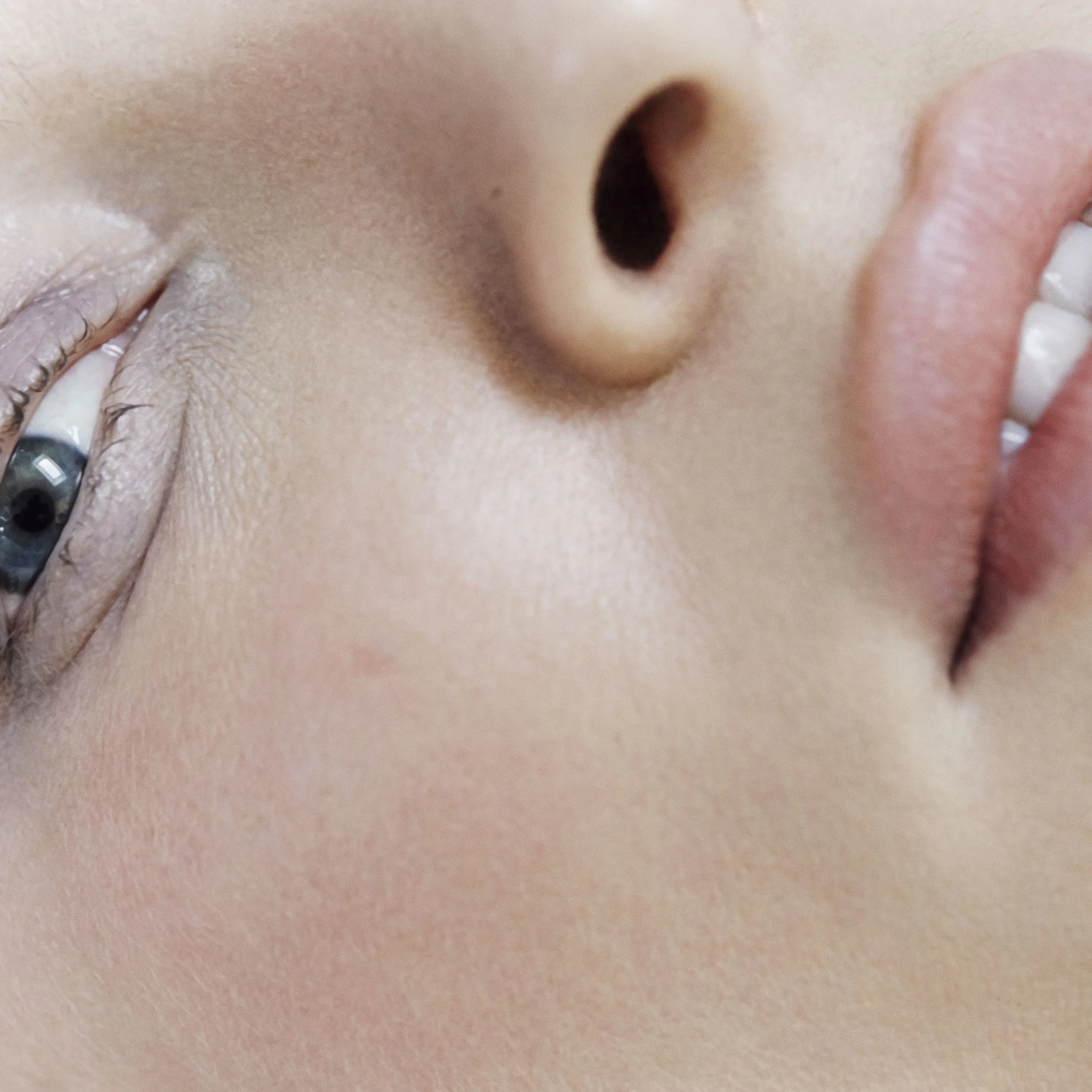 marie mai revisité grain finaux.jpg