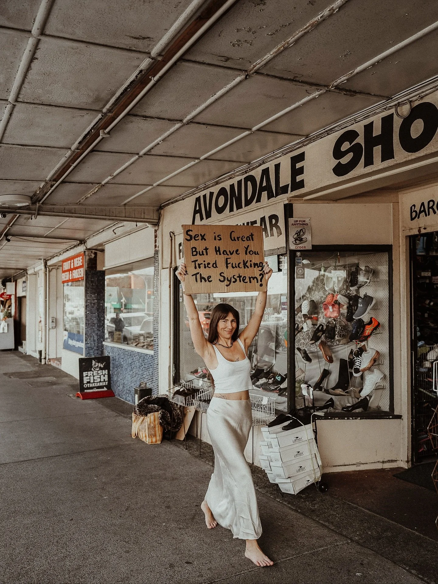 Is a caption even needed for this? Nope ✌🏽 

This shoot was so fun in my old stomping ground of Avondale with the one and only @the_light_alchemist_  @field_notes_of_freedom