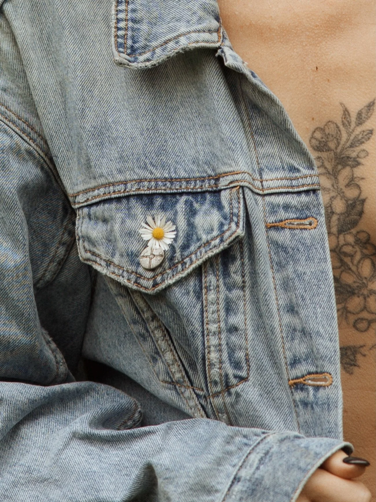 I&rsquo;m in a massive time period of wearing many hats.
Doing A LOT
Big output

The next few months are full in all the best ways - Breathwork, coaching, events, collabs, teaching yin yoga, holding holistic weekly sessions at a 30day rehab retreat, 