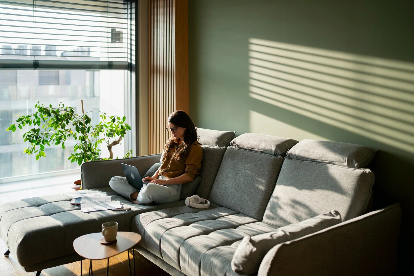  You Don’t Need To Be Good At Sales — Here’s How Clients Decide To Buy