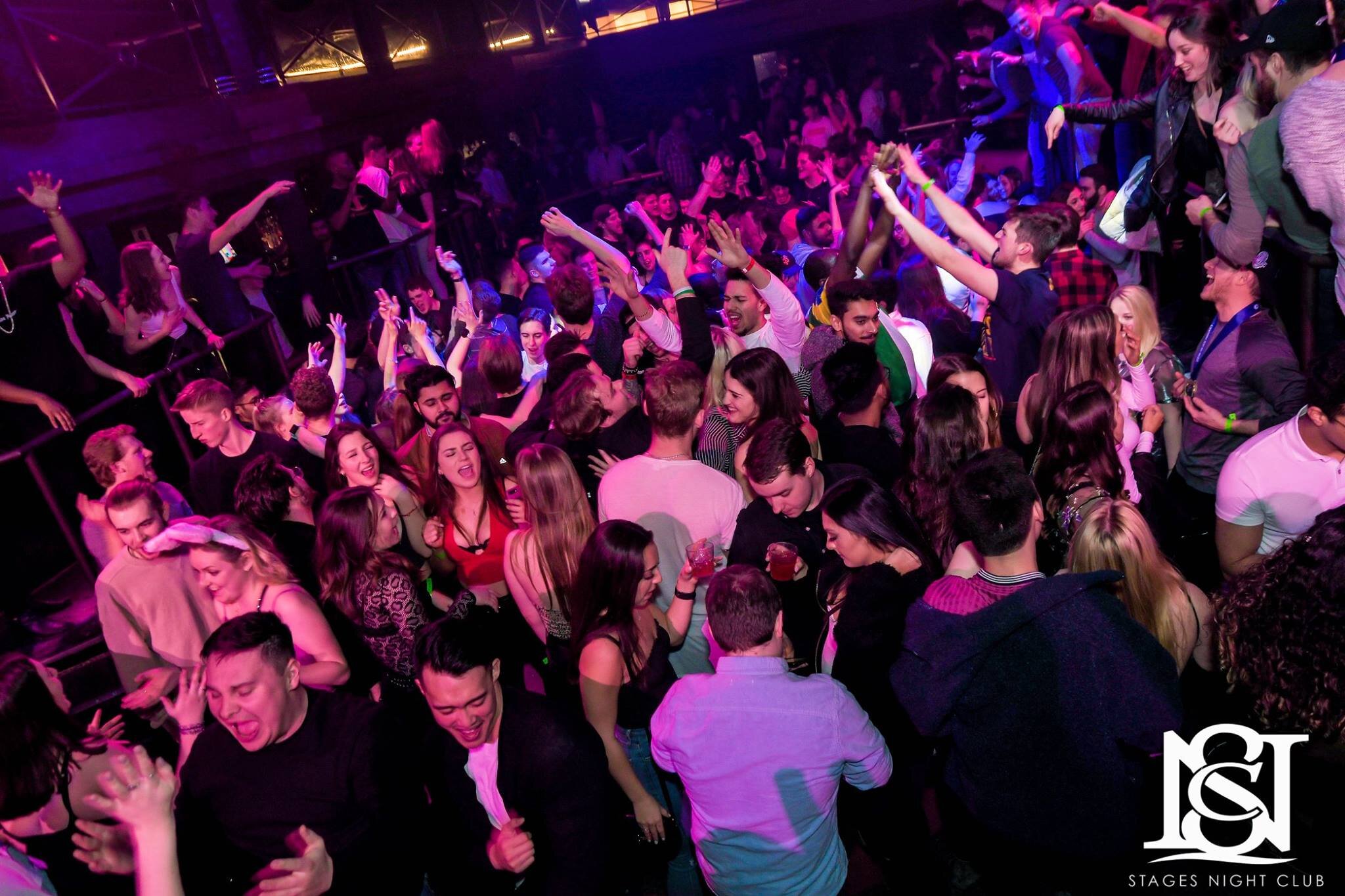 The Art of Stage Rage: A Beginner's Guide to Mastering a Night at Stages