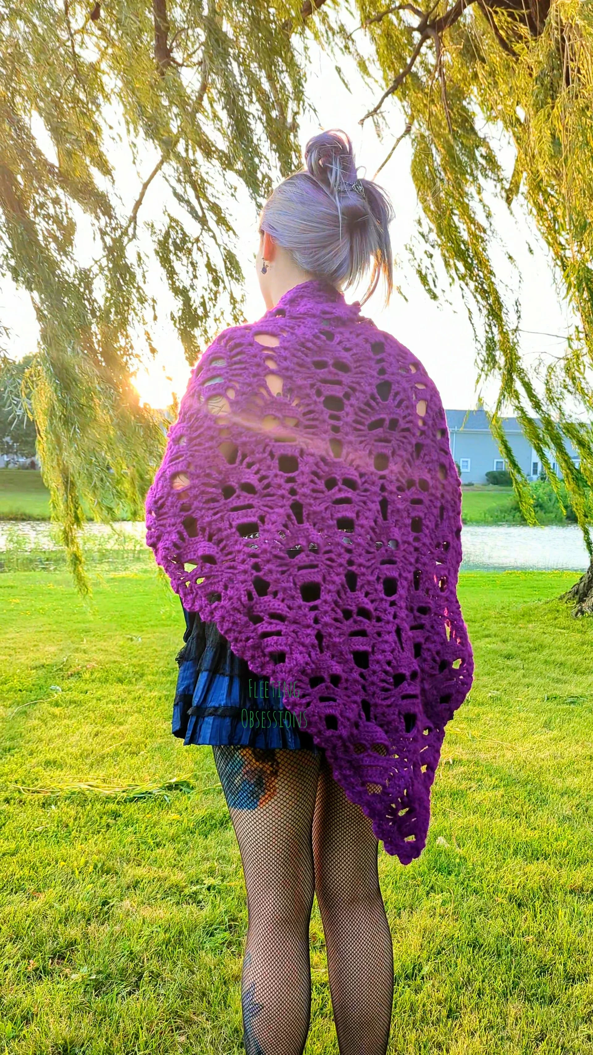 Lost Souls Shawl - Violet
