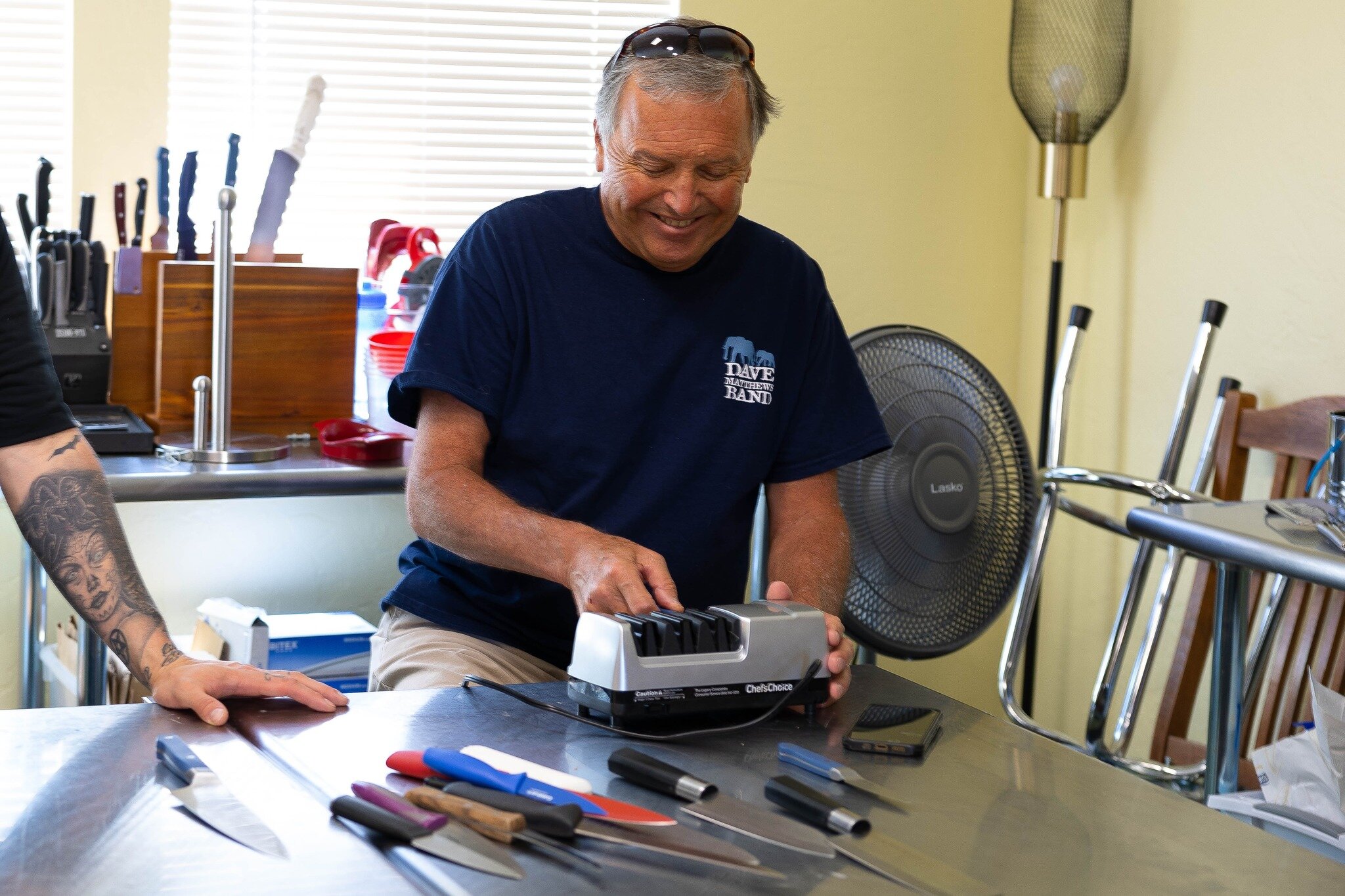 Volunteer, Dr. Chris Walton, came into the Eugene Mission to teach a group of guests the proper way to sharpen knives! 

Not only is cooking a daily task for most of us but it can also be engaging and accessible sober recreation for all guests as the