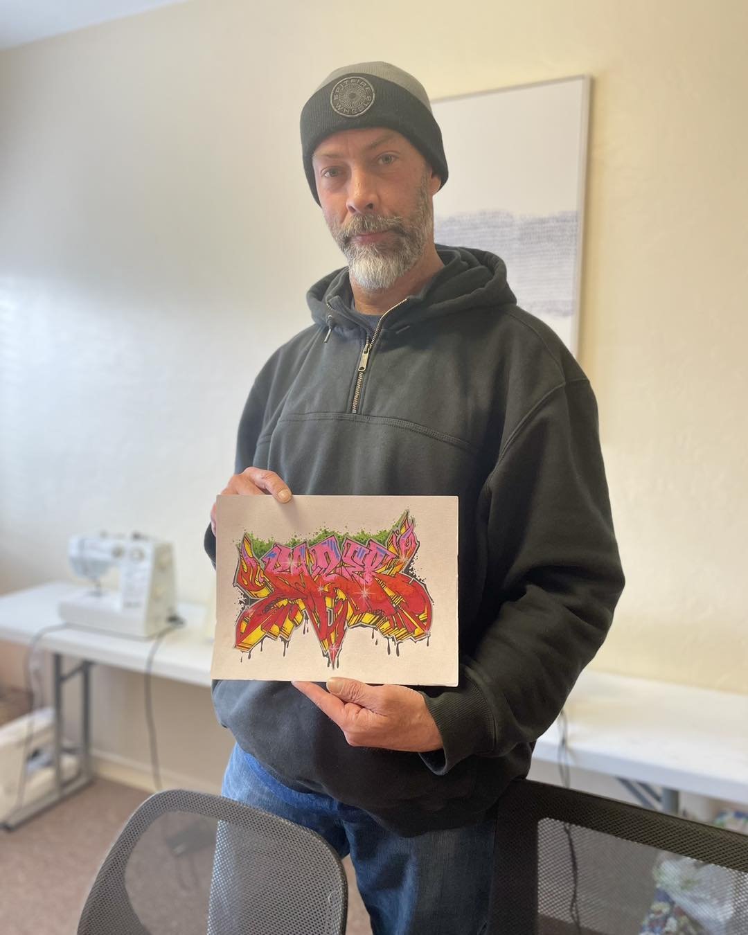 Our spring semester in the R3 program at the Eugene Mission is in full swing and we have some amazing new artwork to show you, courtesy of a popular art class with volunteer Dan.
 
Guest Jesse showed off his work today and said he hopes to paint a fu