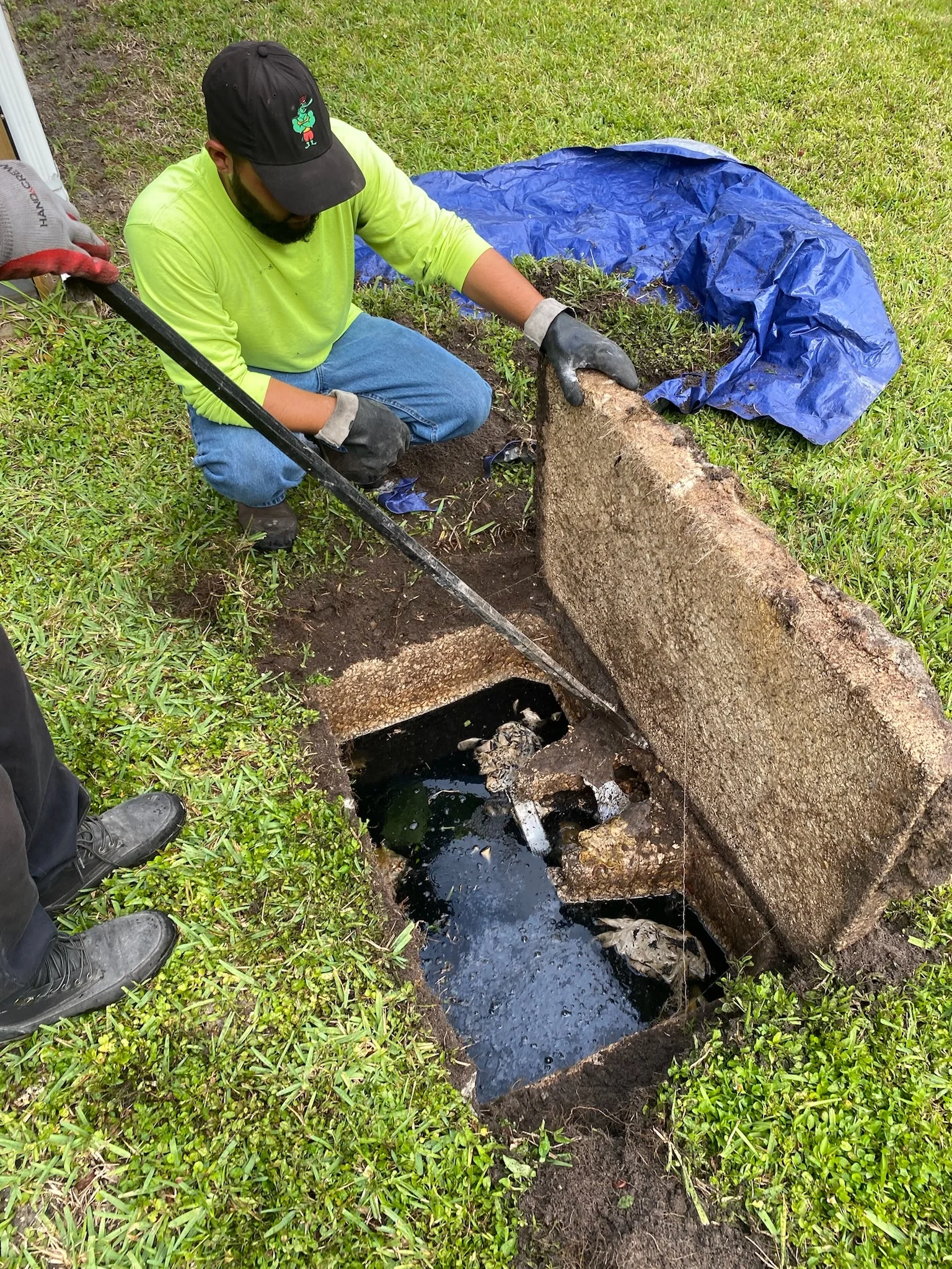 lid properly excavated and opened