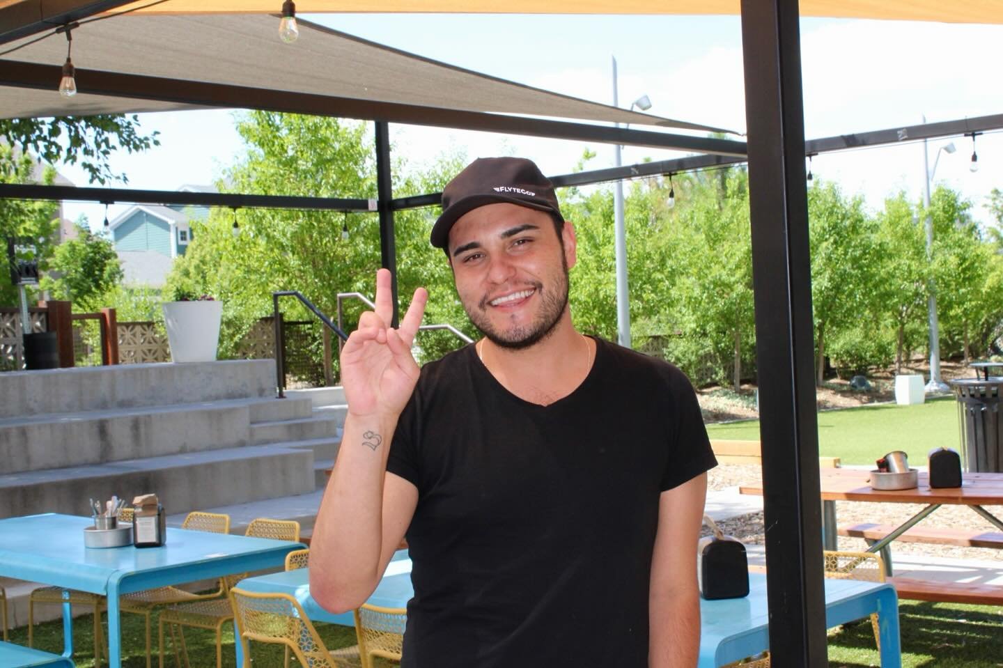 Introducing our Employee of the Month- Erik!🌟
“Erik always brings a positive attitude to everything he does- he’s kind, hardworking, and helps out everyone. He demonstrates leadership and goes above & beyond for his team and custome