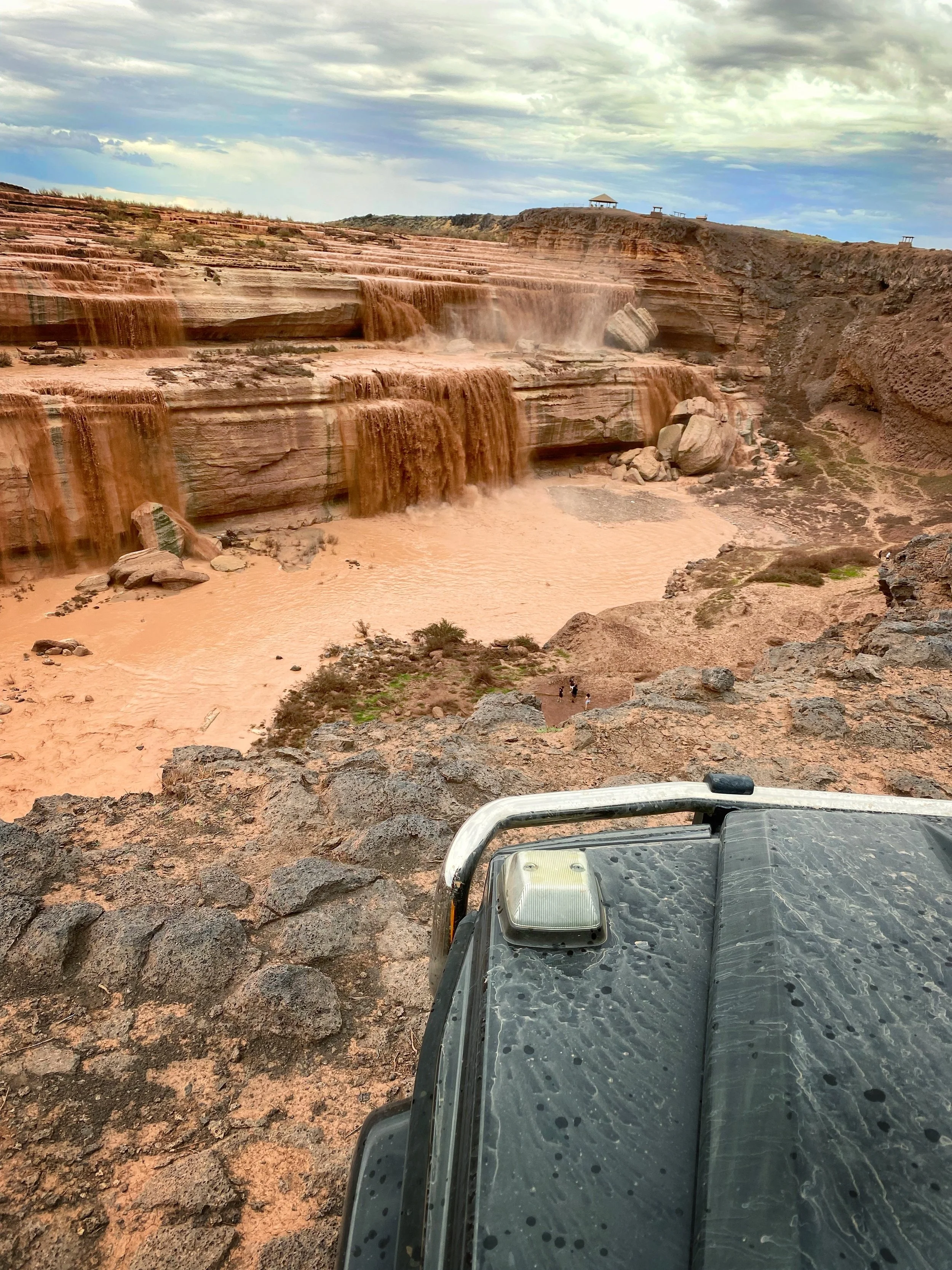 Monarch Adventure Co - G550 overlook at Grand Falls, AZ