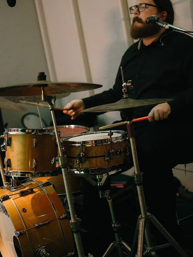 Throwback to a wedding we did as the trio earlier this year! 🥂

📸 - @samreid.studio