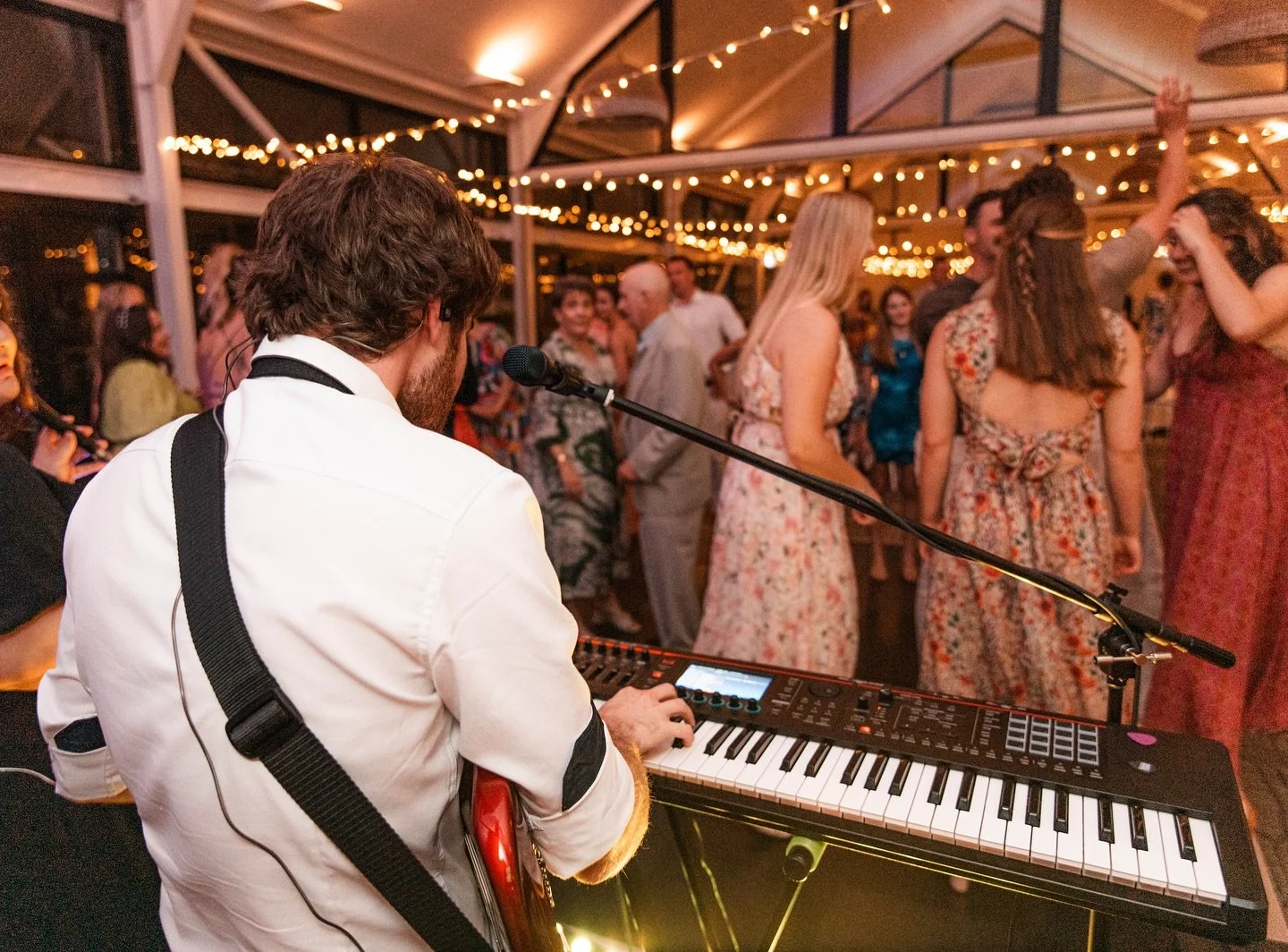 Love is in the air this week! Whether you&rsquo;ve got someone to love, or that someone is yourself, come join us for some fun!

Friday - @uni_newcastle NUspace 11:30-2:30 &amp; @thebeachesmerewether 6-9
Saturday - @harriganshuntervalley 8:30-11:30