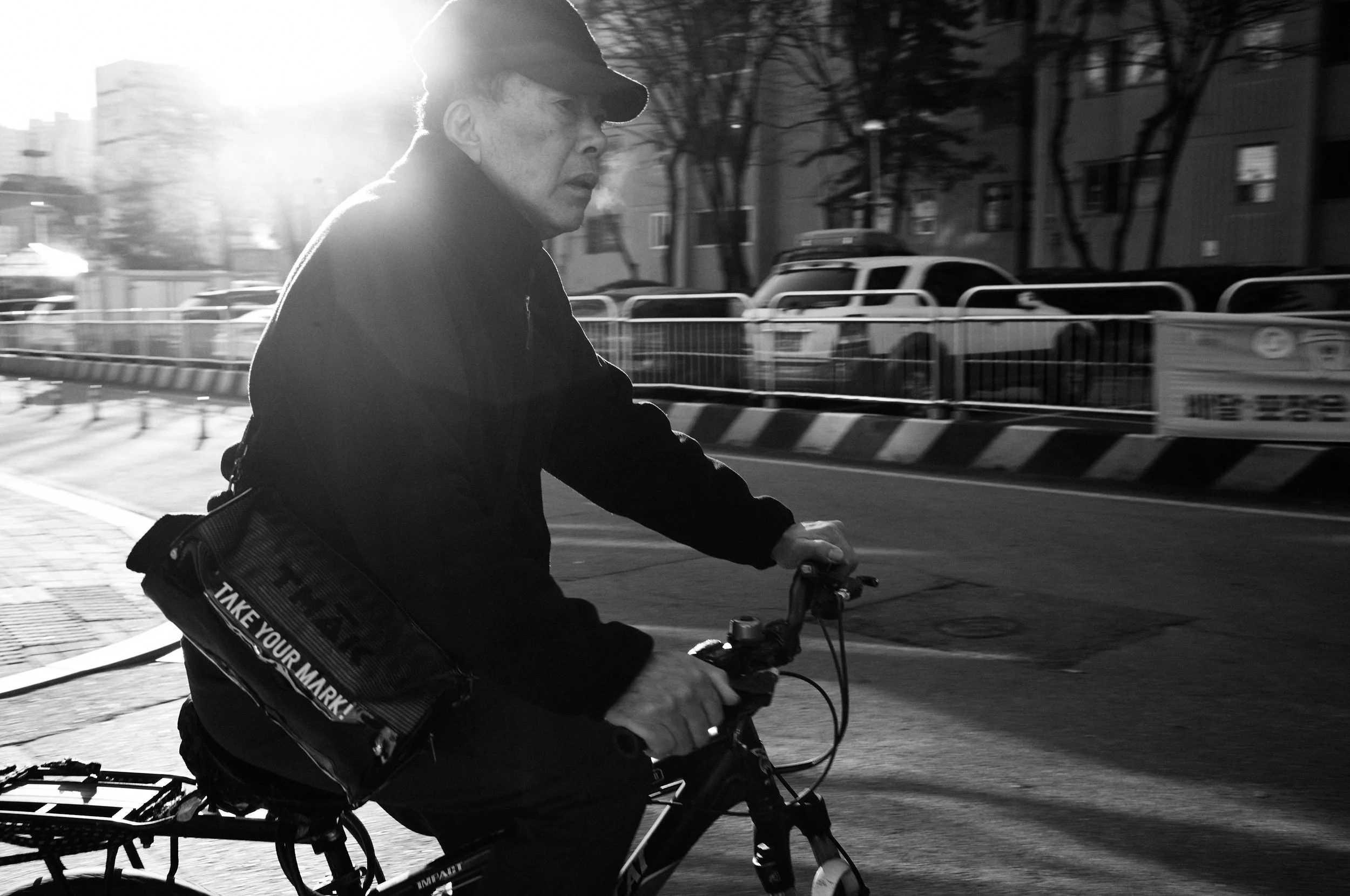 Seoul - Streets &amp; Shadows