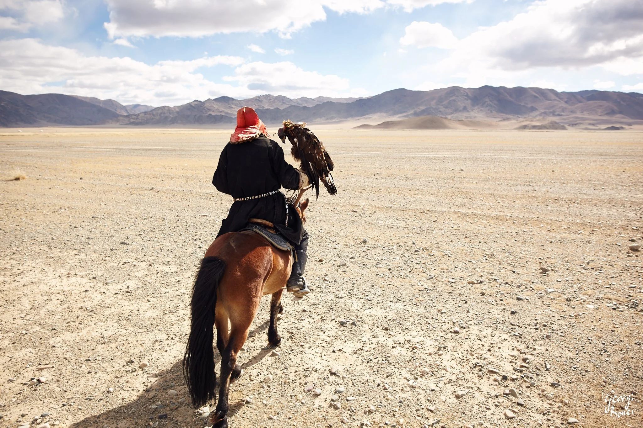 Ready for Hunt, Altai Mountain