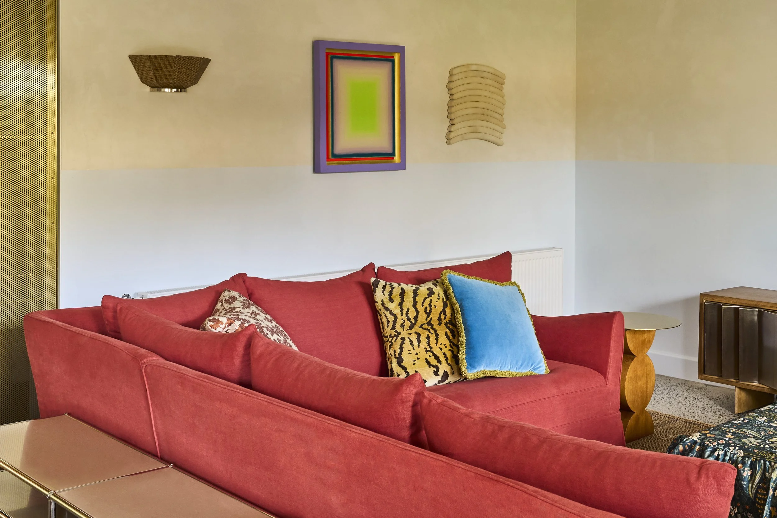 Crafted_Furniture_Tali_Roth_C_Armstrong_2026_07.jpg
