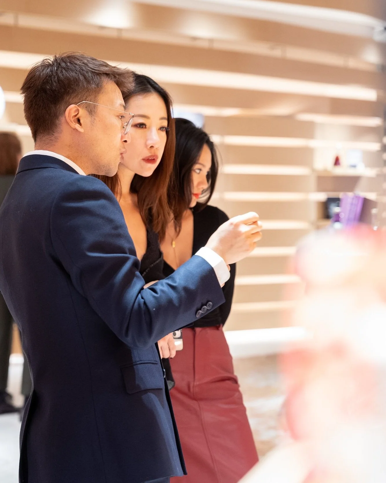 The Three-Minute Conversion Blueprint: Turning Walk-Ins into Buyers – image 1 from Episode 16 newsletter