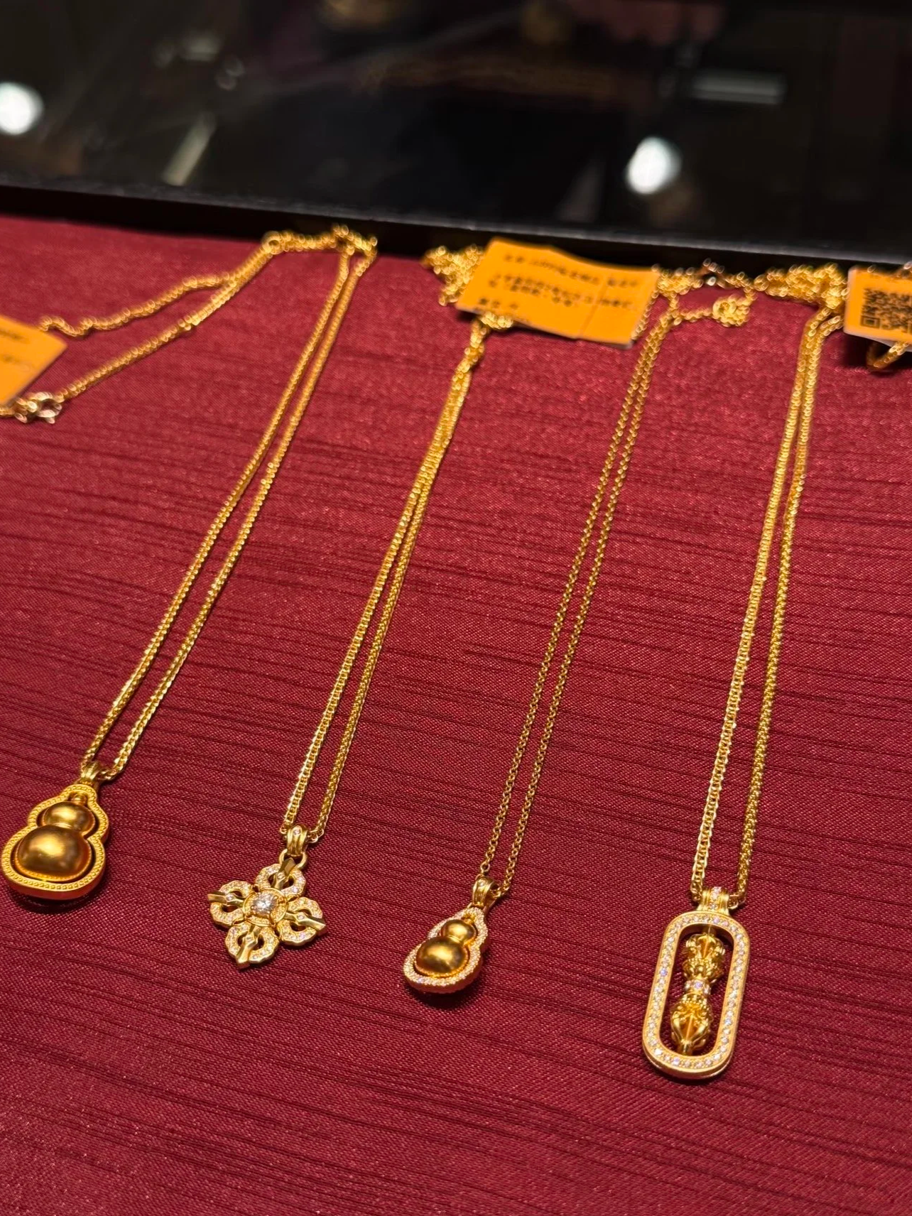 Why Laopu Gold Is Outperforming Big Brands This Year – image 1 from Episode 55 newsletter