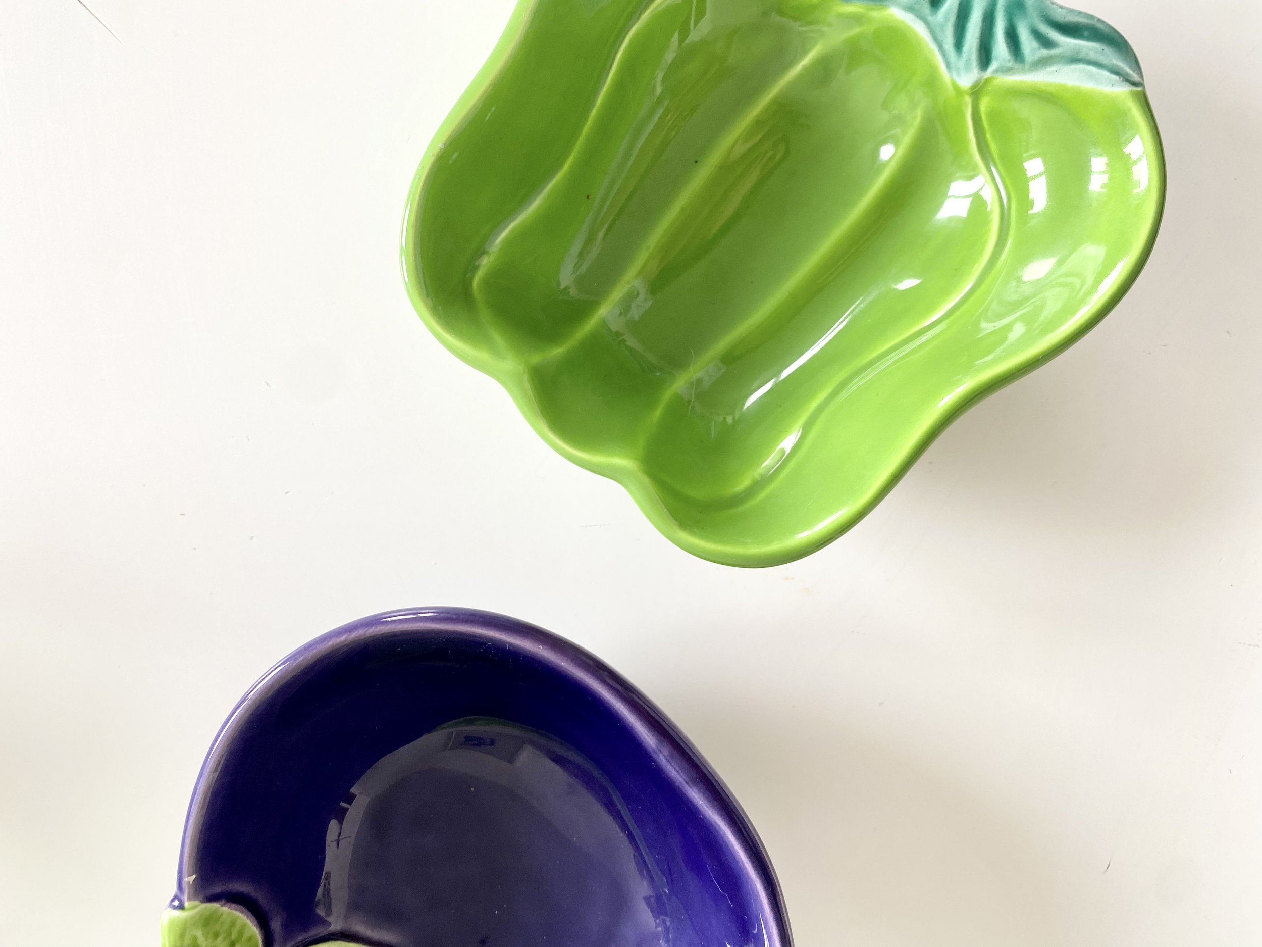 Duo de coupelles en céramique forme légumes