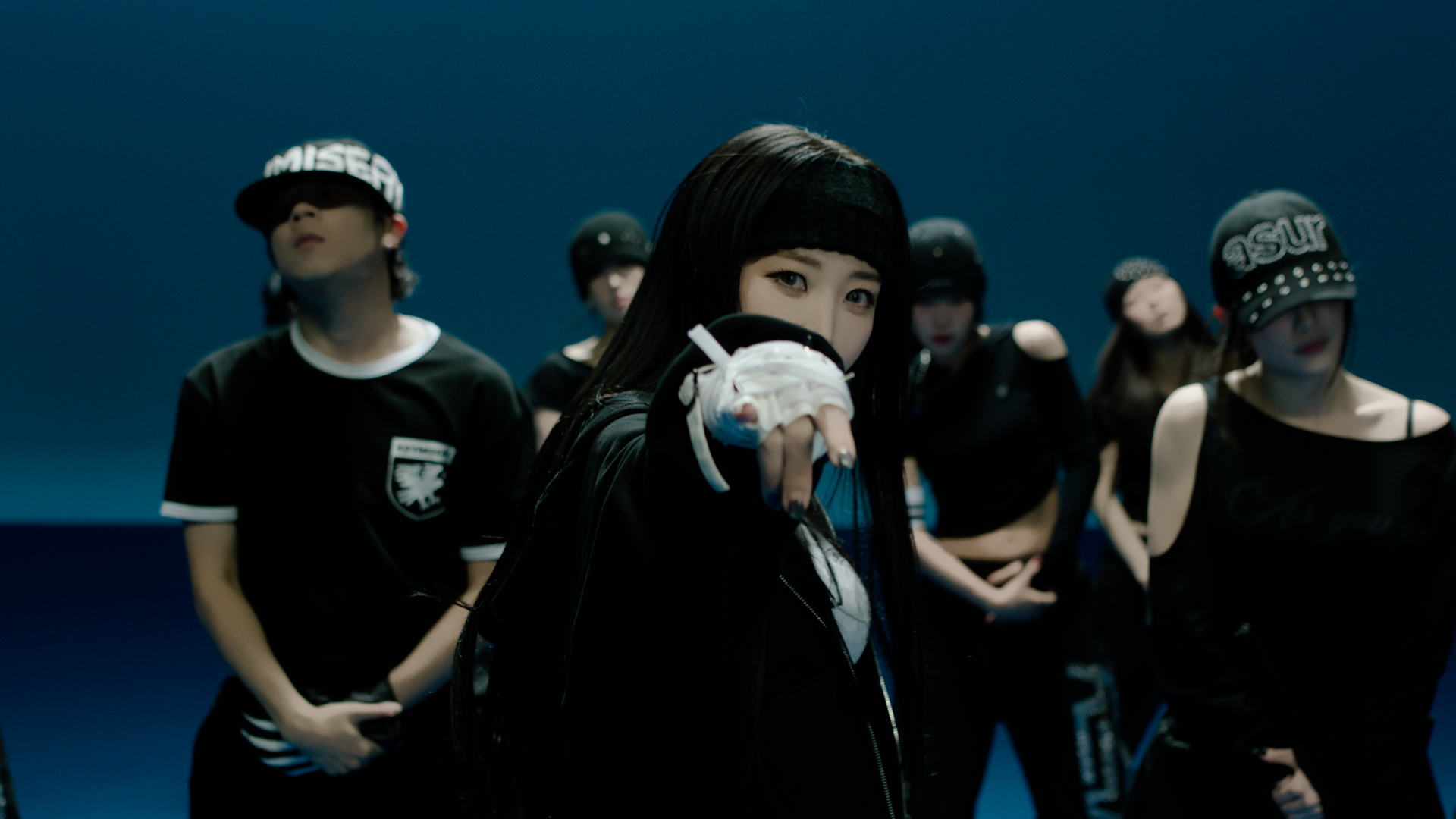 [문별] 'Hertz' Performance Video