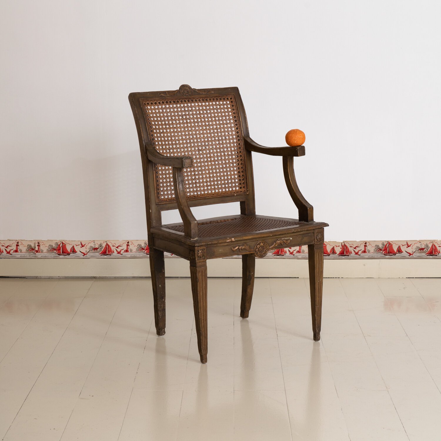 Antique_Caned_Fauteuil_002.jpeg